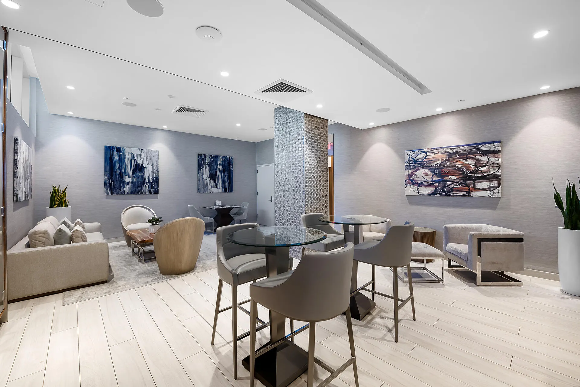 701 N FORT LAUDERDALE BEACH Boulevard #402
