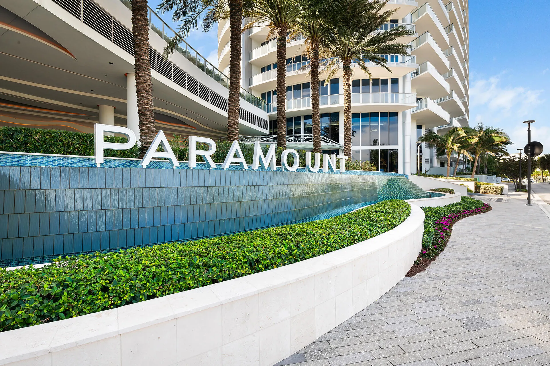 701 N FORT LAUDERDALE BEACH Boulevard #402