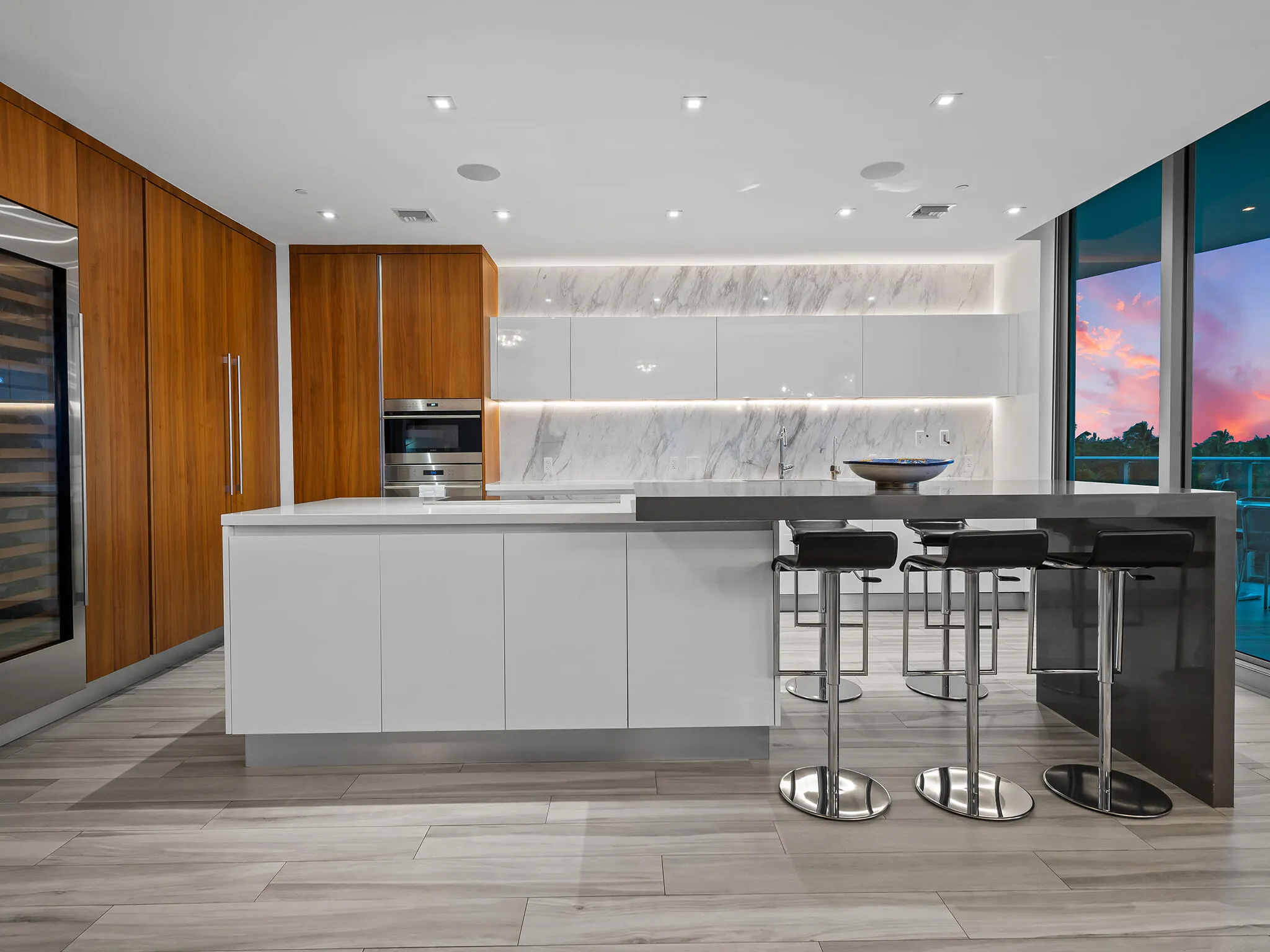 701 N FORT LAUDERDALE BEACH Boulevard #402
