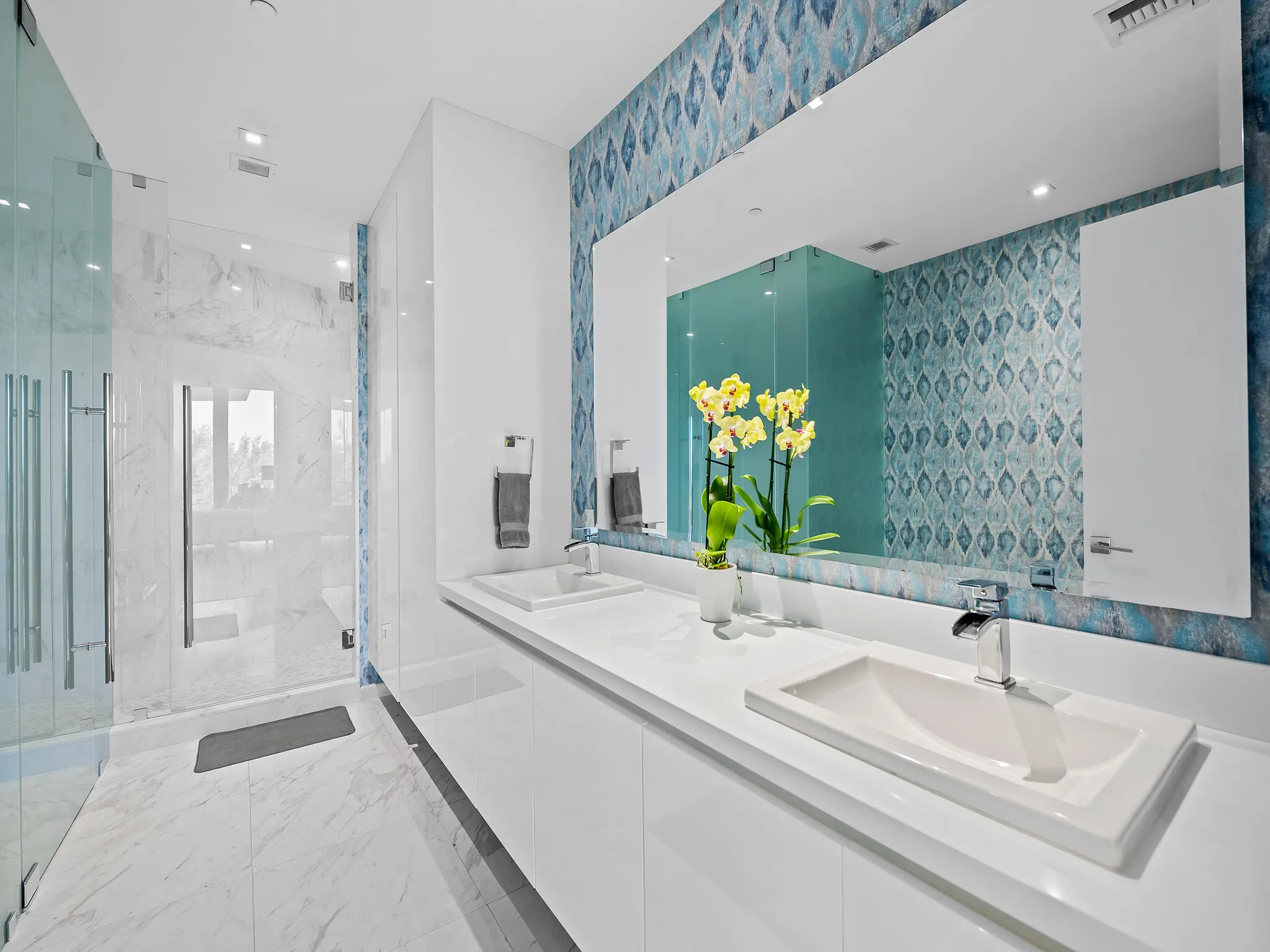 701 N FORT LAUDERDALE BEACH Boulevard #402