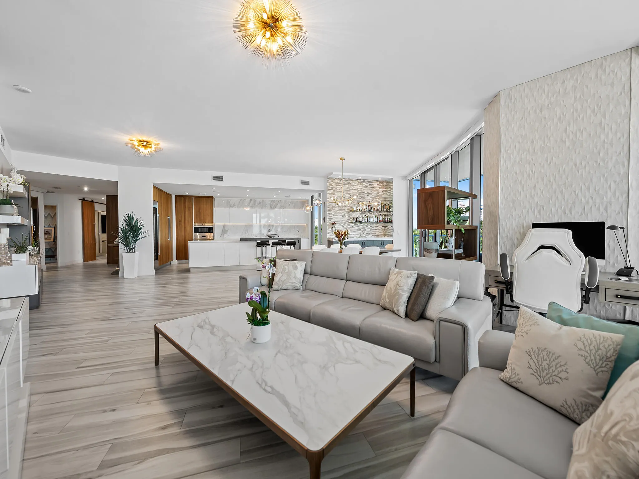 701 N FORT LAUDERDALE BEACH Boulevard #402