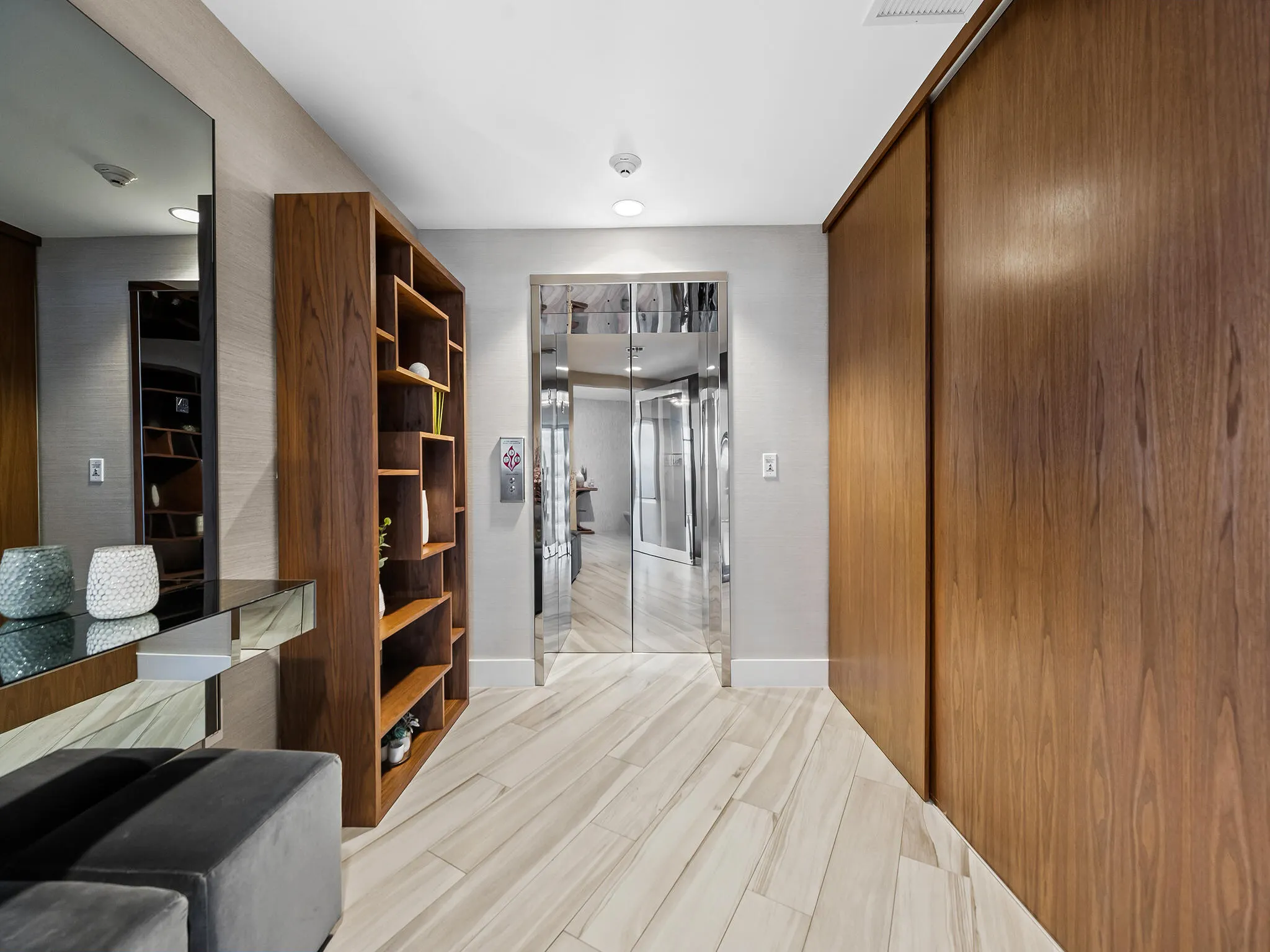 701 N FORT LAUDERDALE BEACH Boulevard #402
