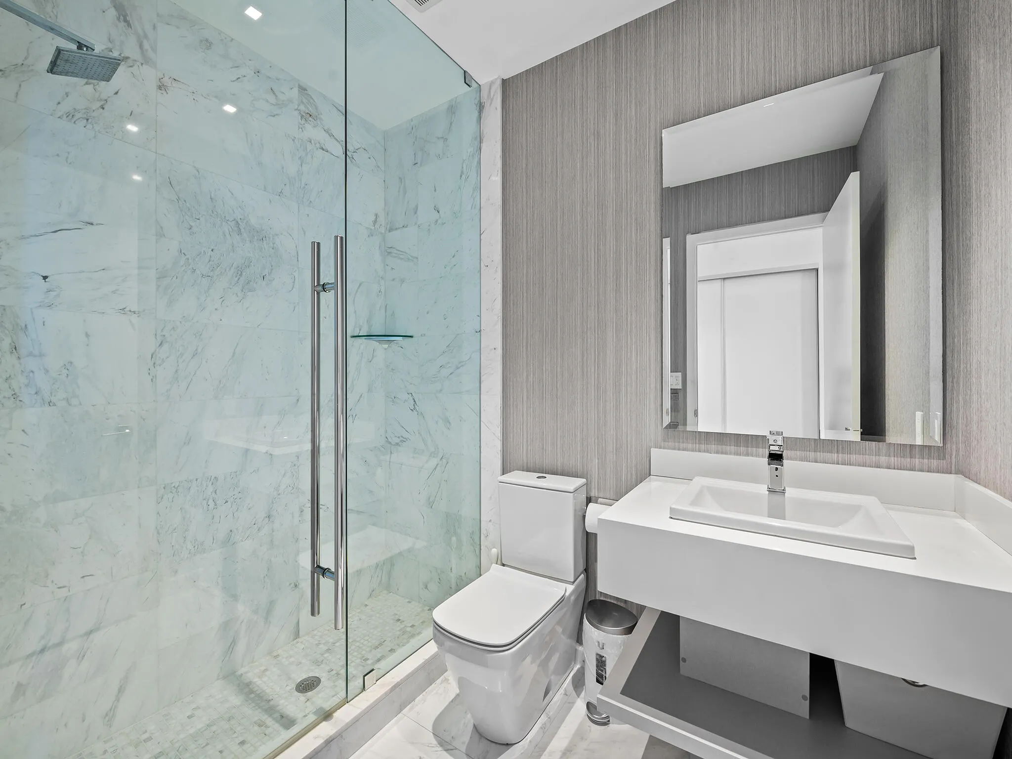 701 N FORT LAUDERDALE BEACH Boulevard #402