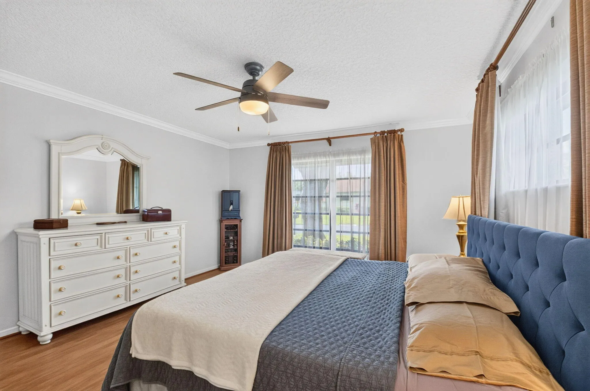 4855 EQUESTRIAN Road #A
