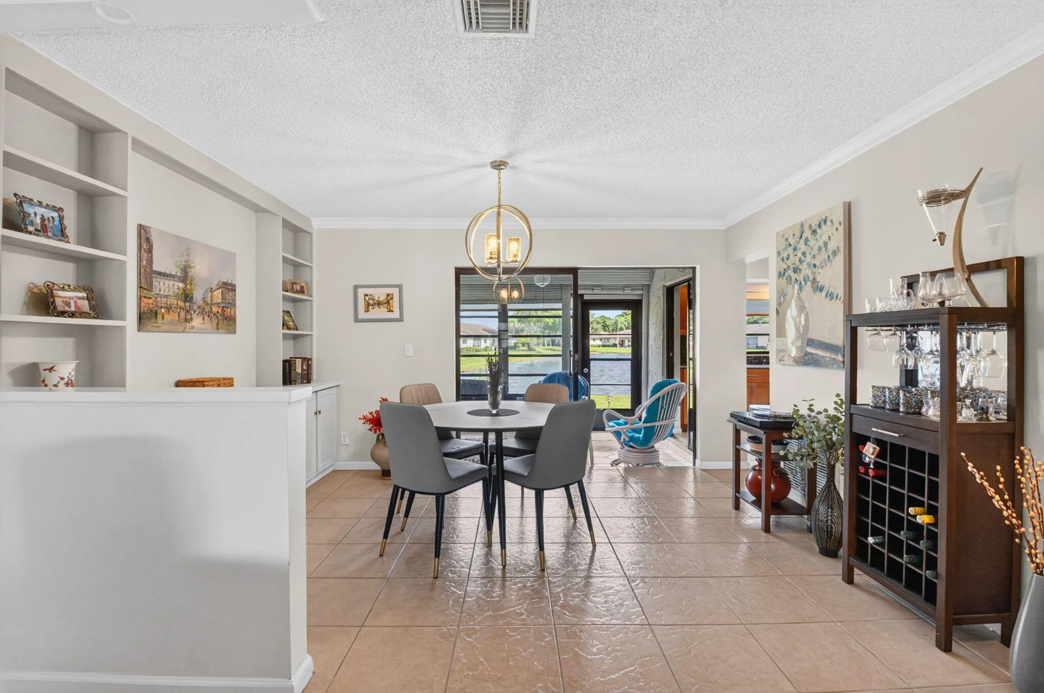 4855 EQUESTRIAN Road #A