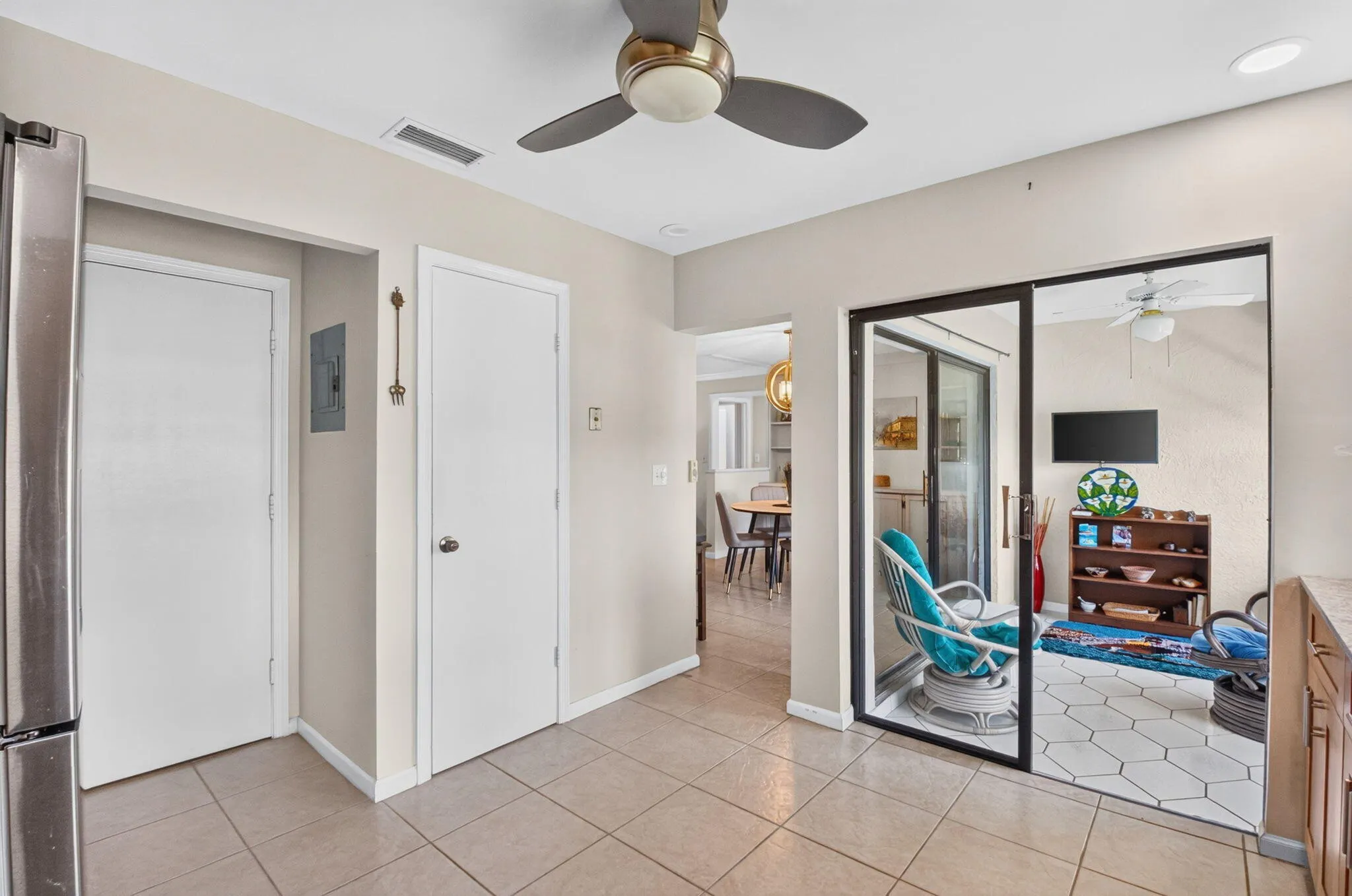 4855 EQUESTRIAN Road #A