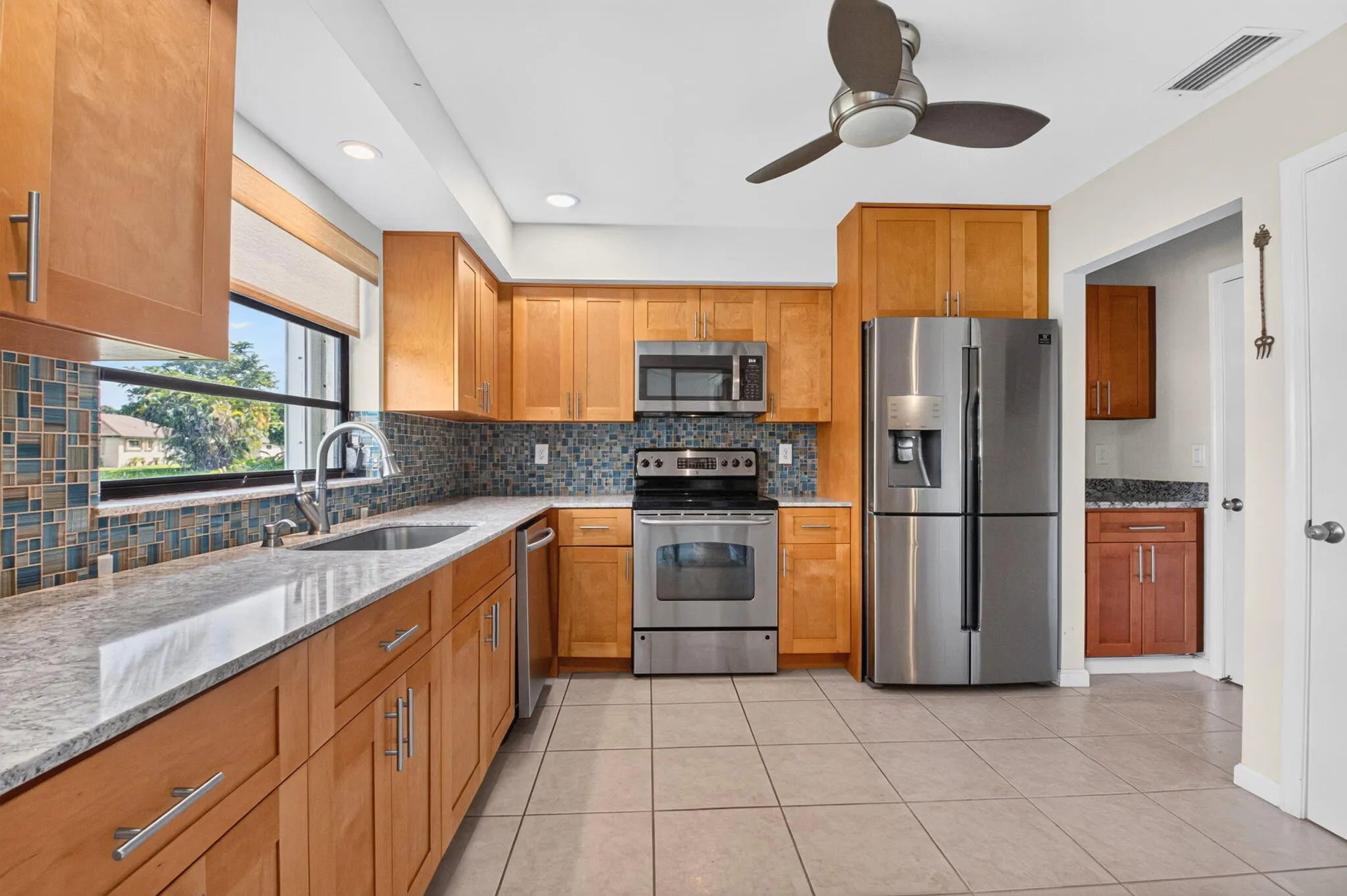 4855 EQUESTRIAN Road #A