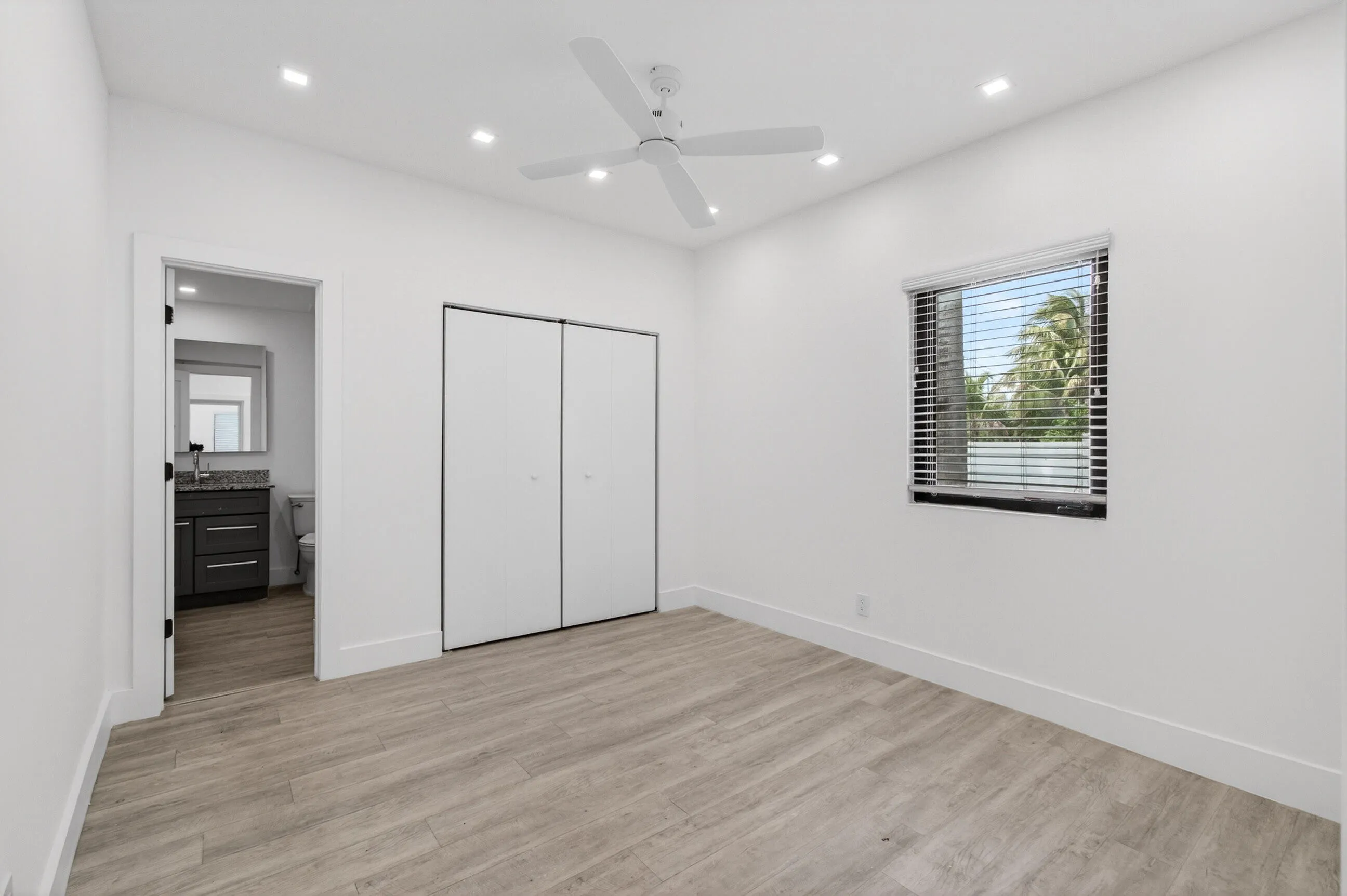 517 NW 1st Street
