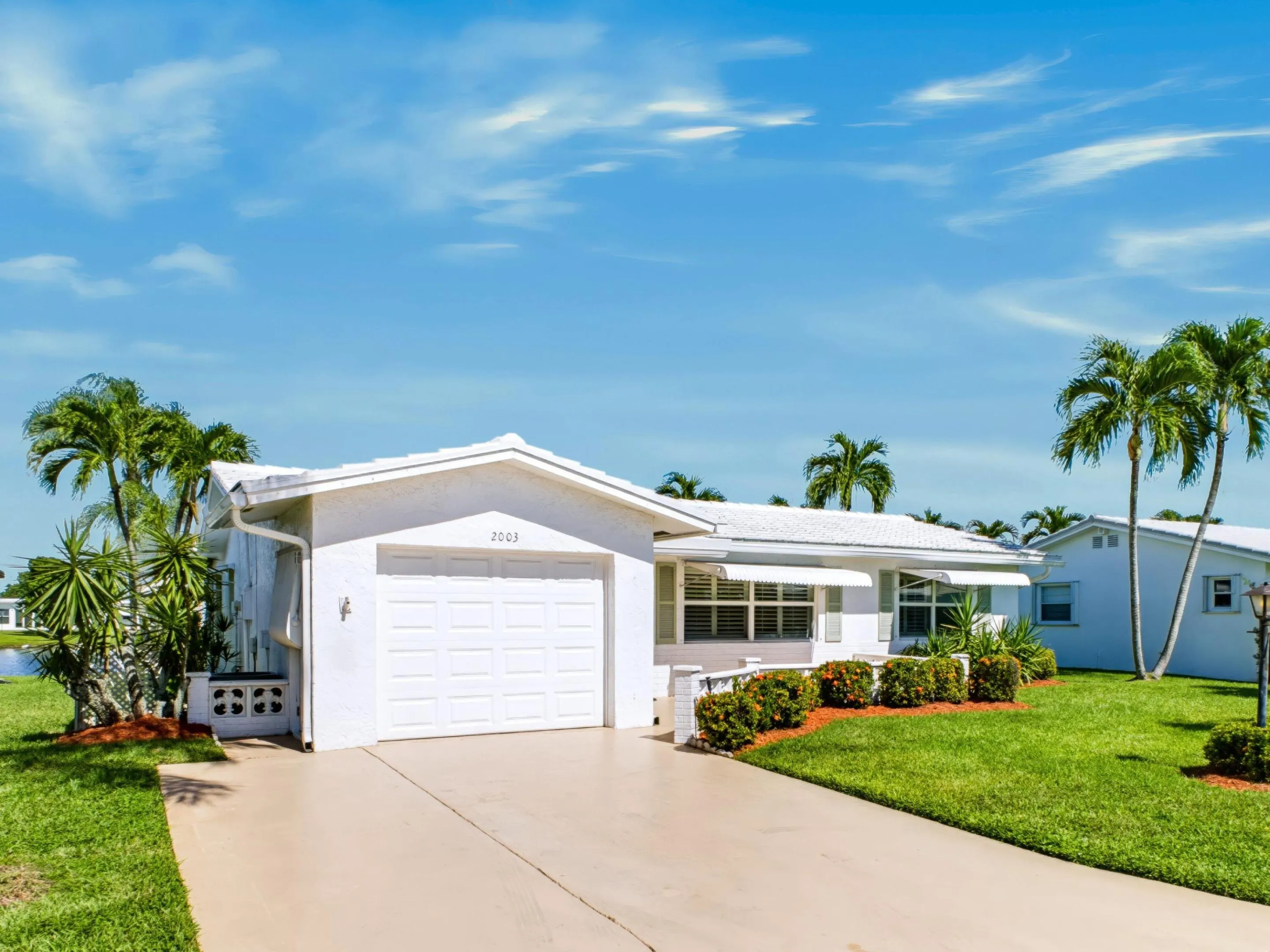 2003 SW ROMA Way