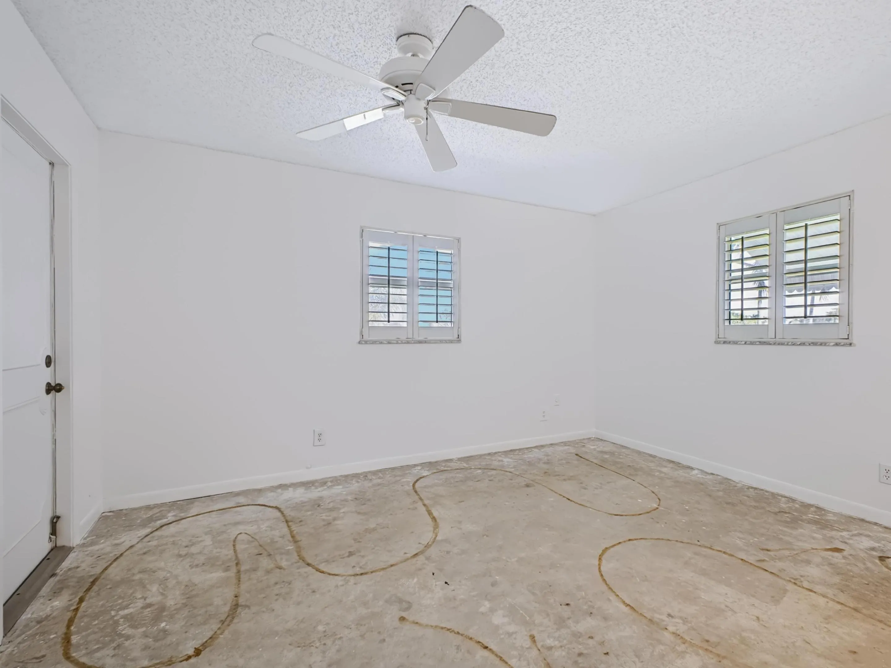 2003 SW ROMA Way