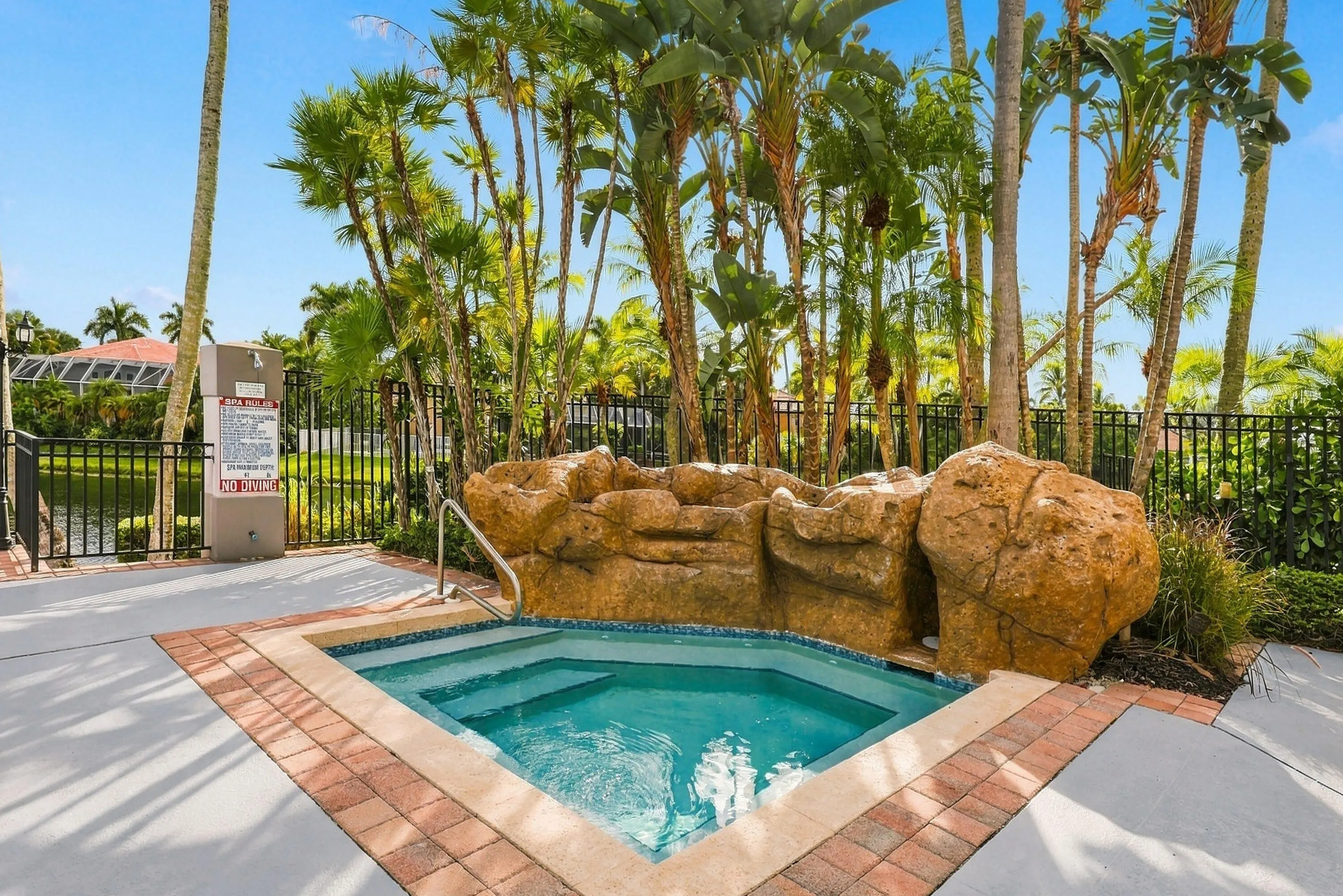10671 St Thomas Drive