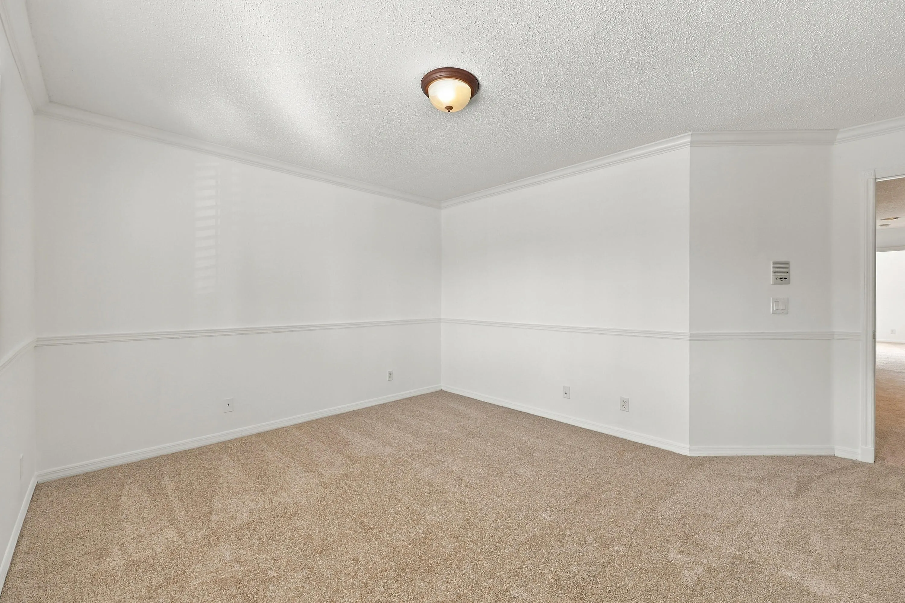 10671 St Thomas Drive