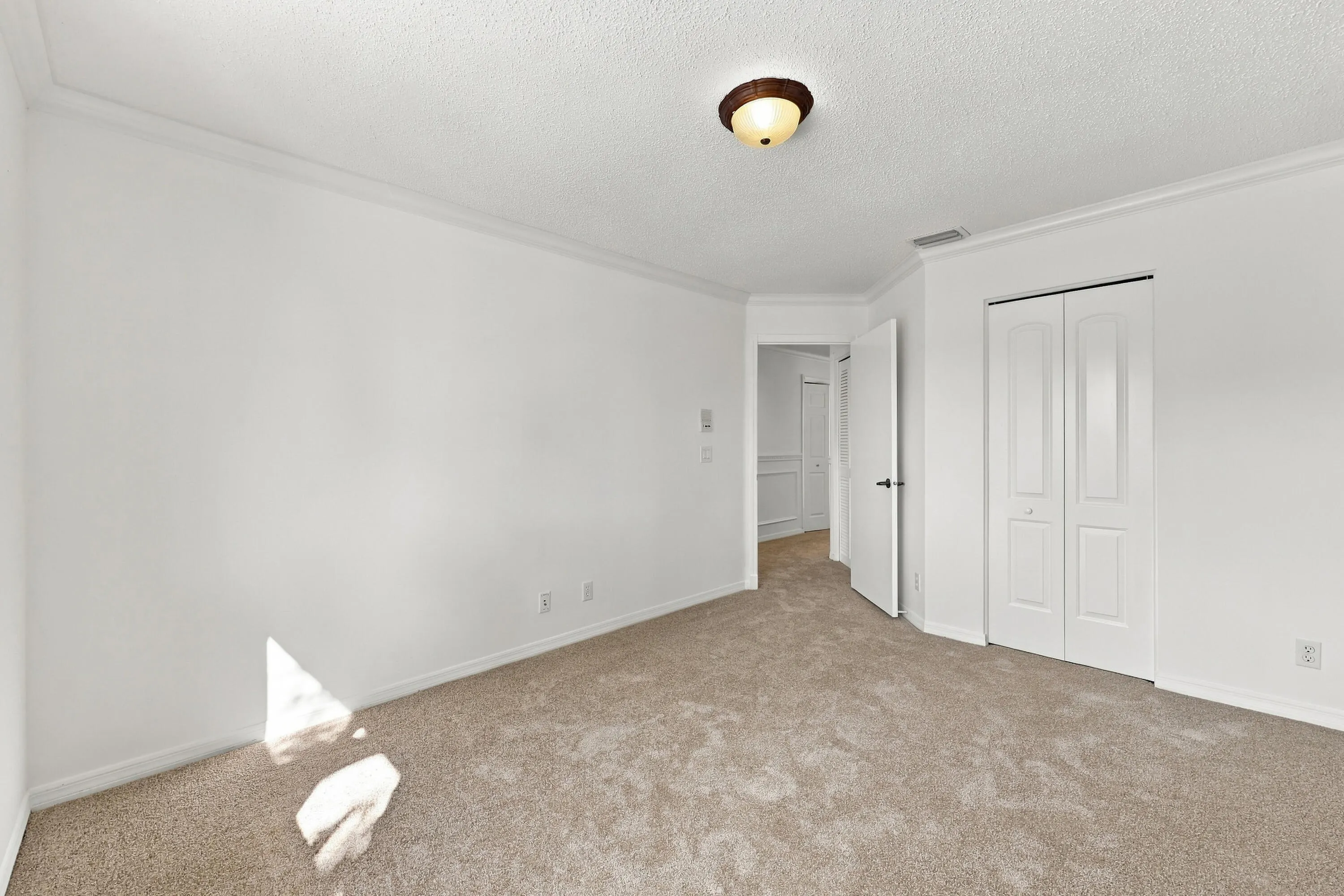 10671 St Thomas Drive