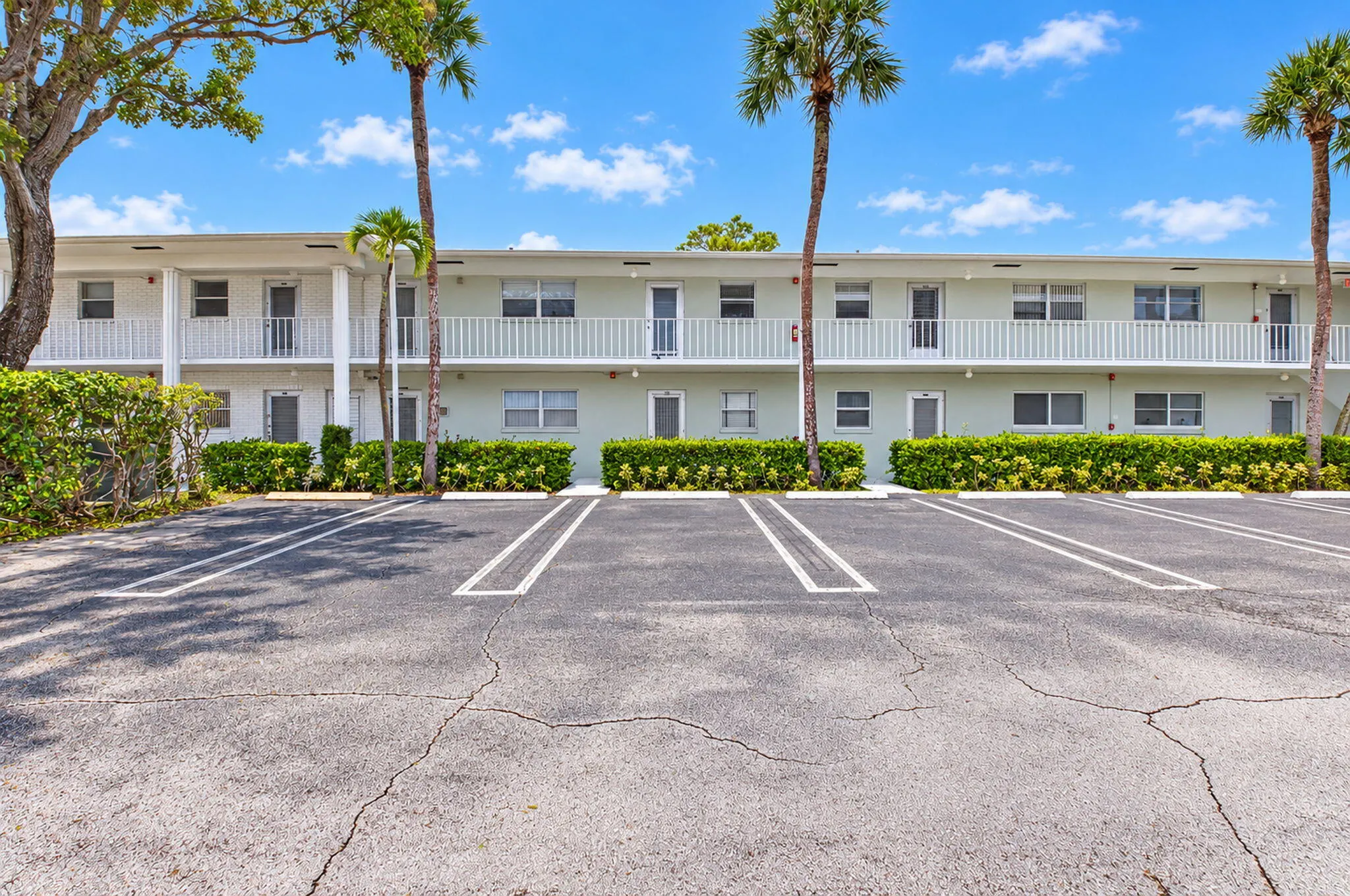 2700 SW 22nd Avenue #1406