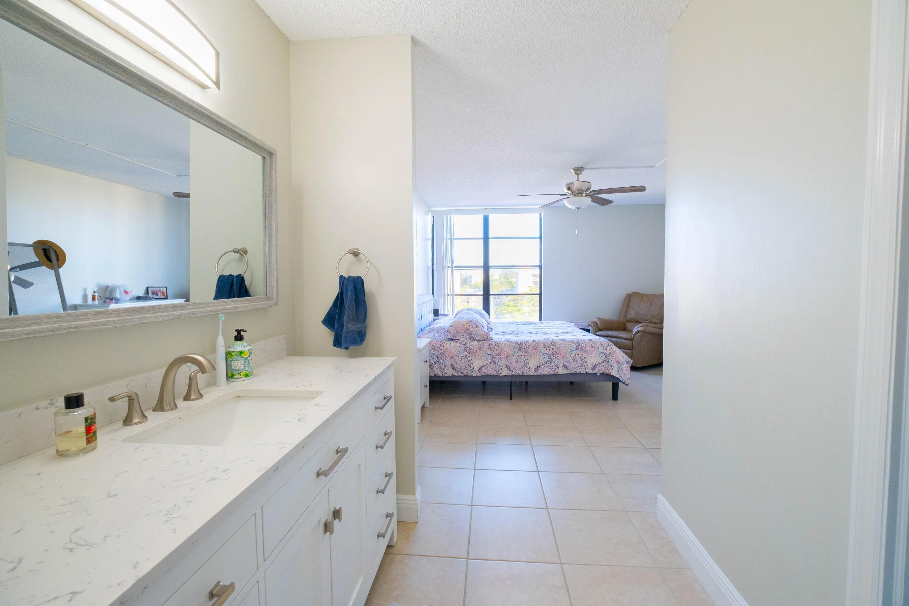 4 ROYAL PALM Way #6050