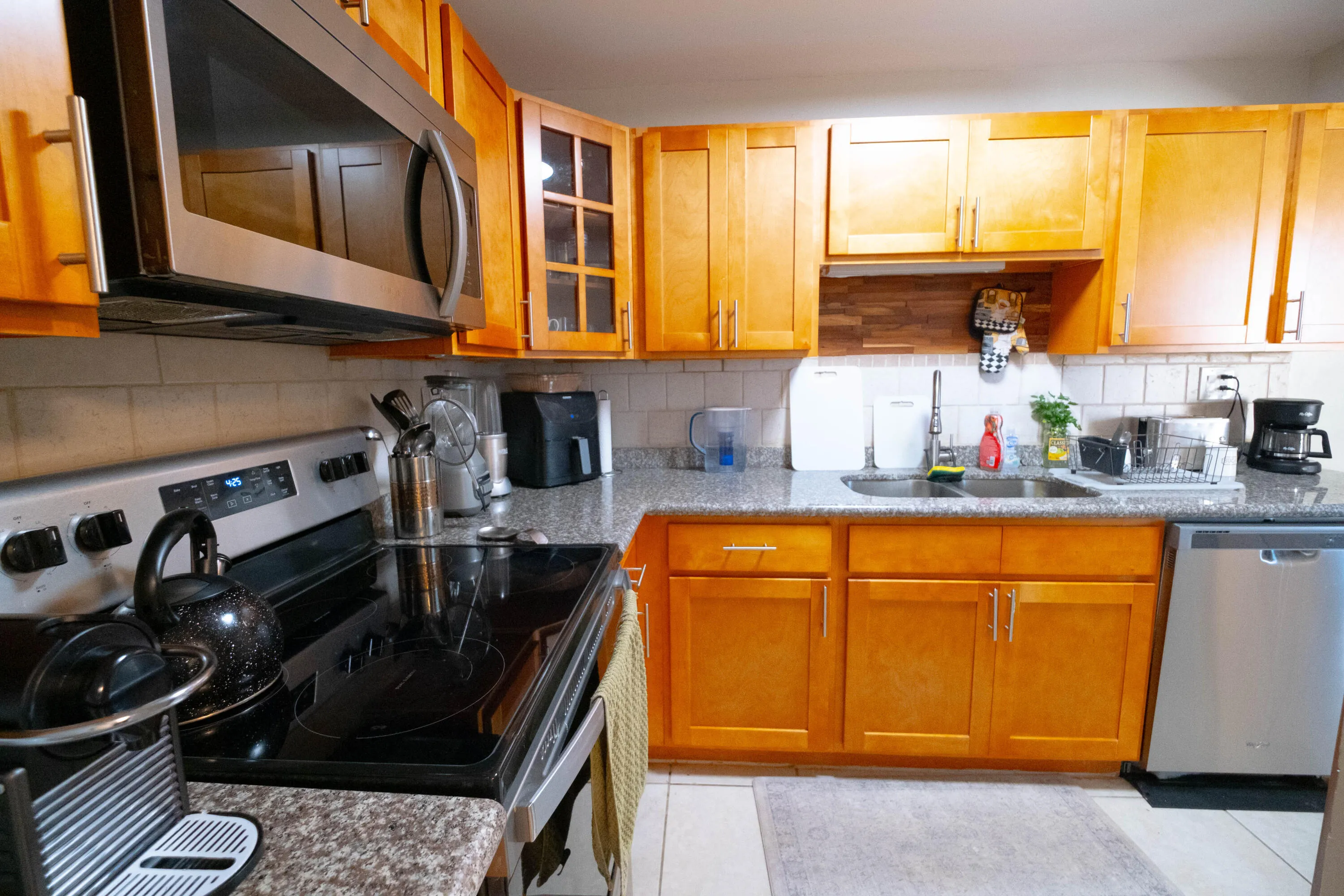 4 ROYAL PALM Way #6050