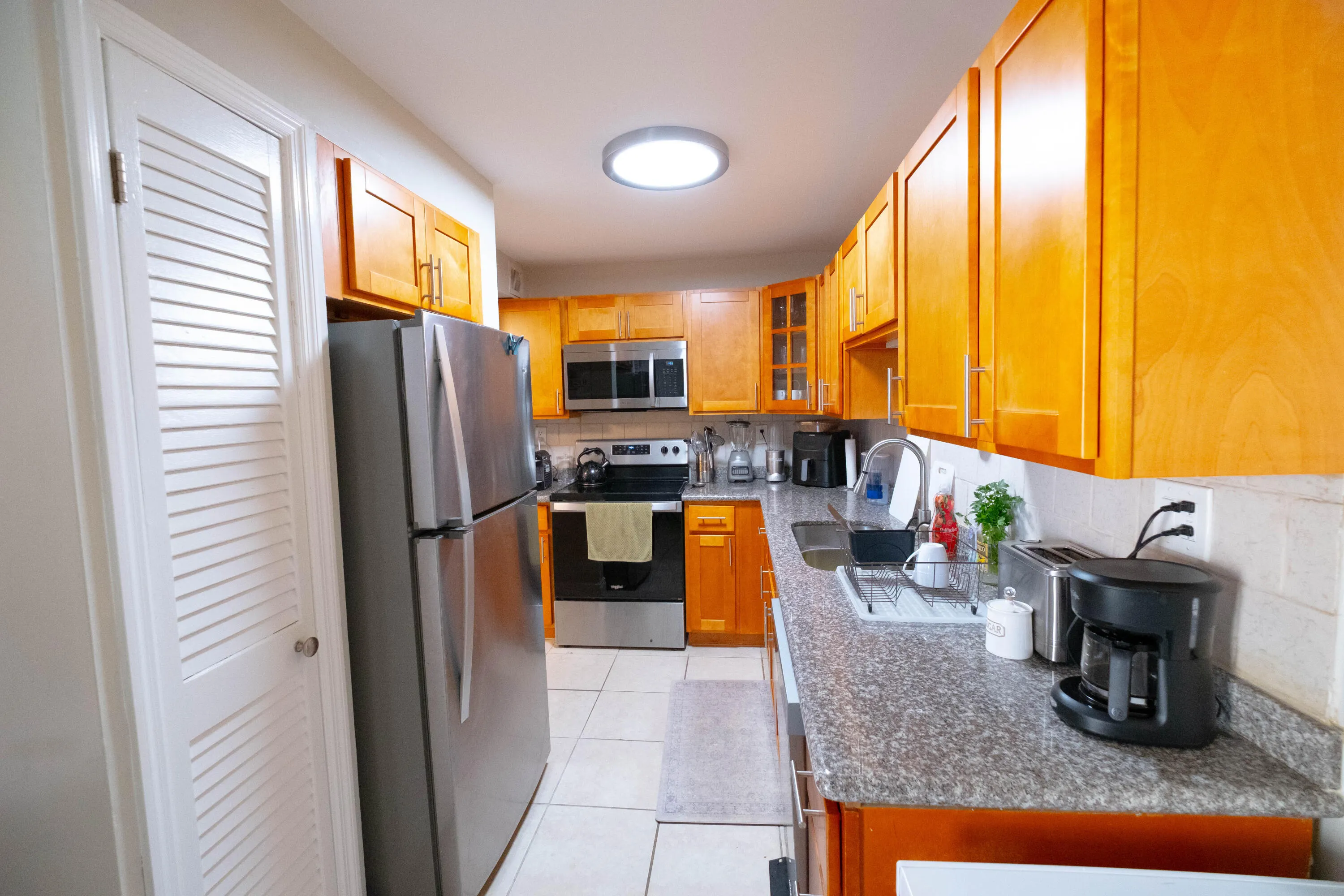 4 ROYAL PALM Way #6050