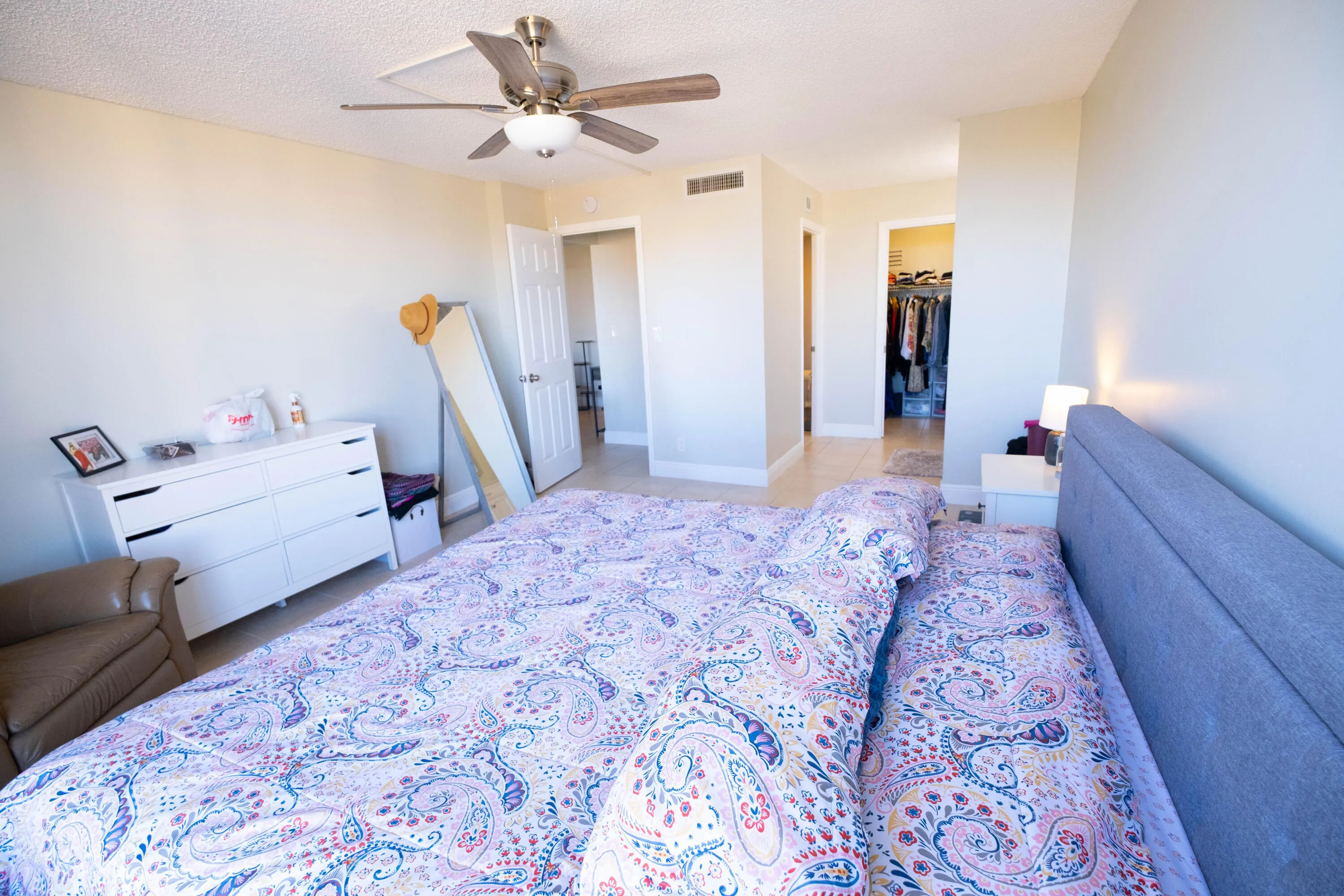 4 ROYAL PALM Way #6050