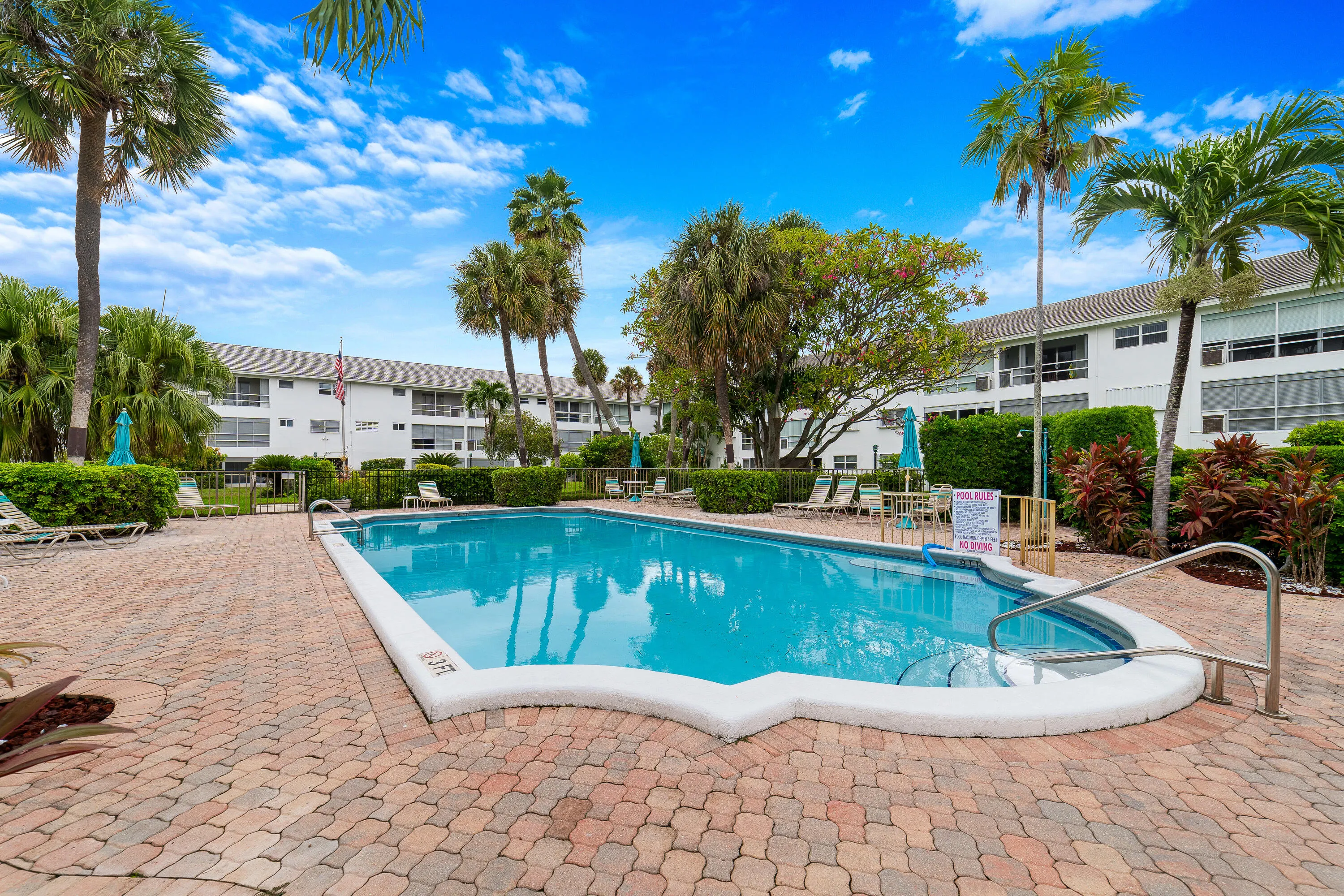 2050 NE 39th Street #Unit 209e