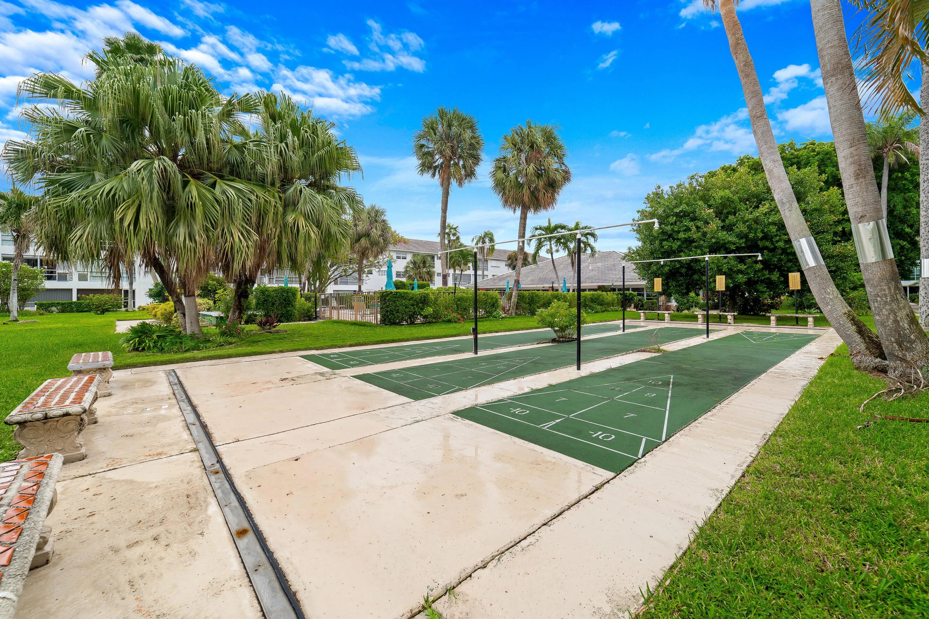 2050 NE 39th Street #Unit 209e