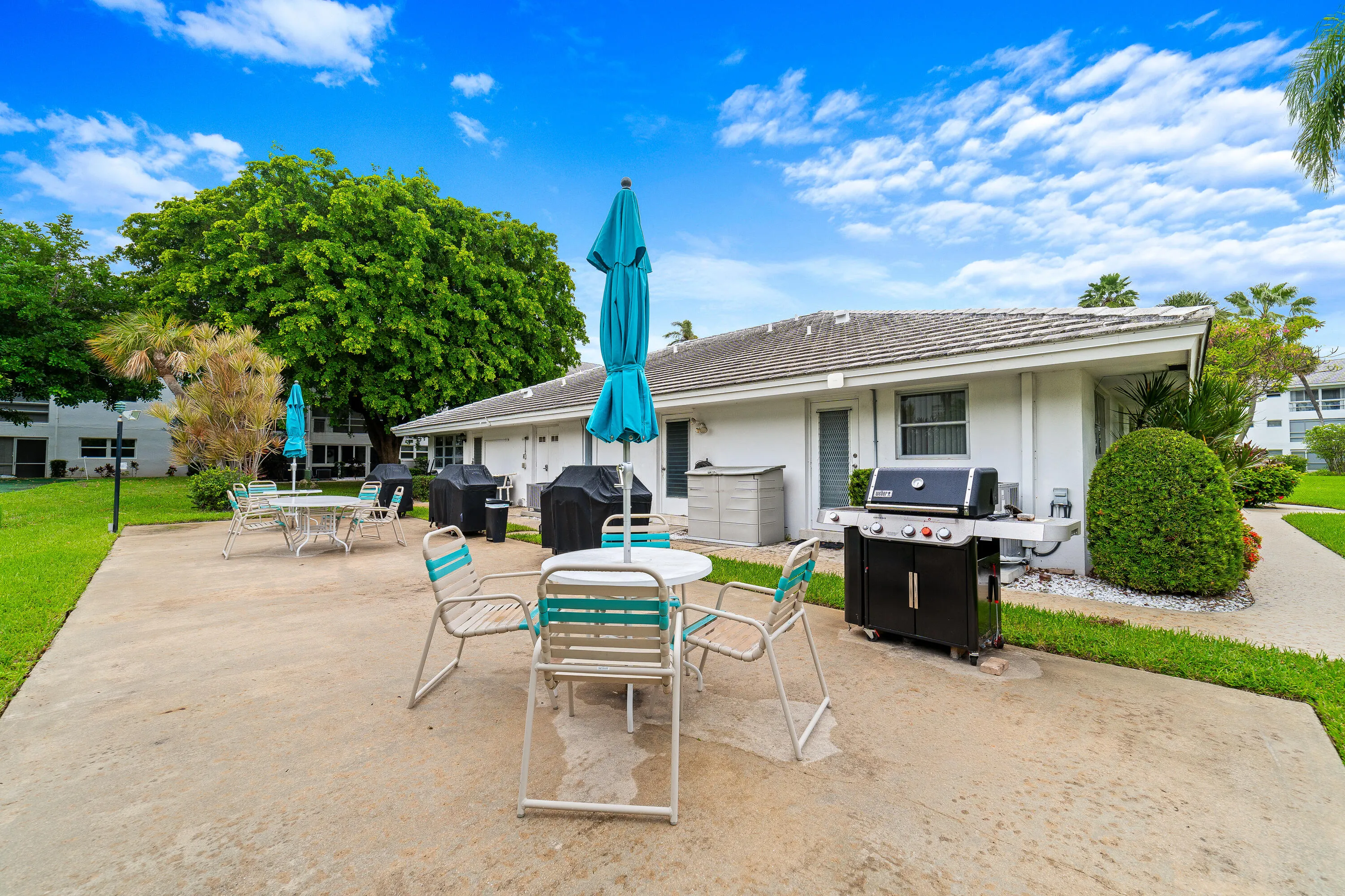 2050 NE 39th Street #Unit 209e