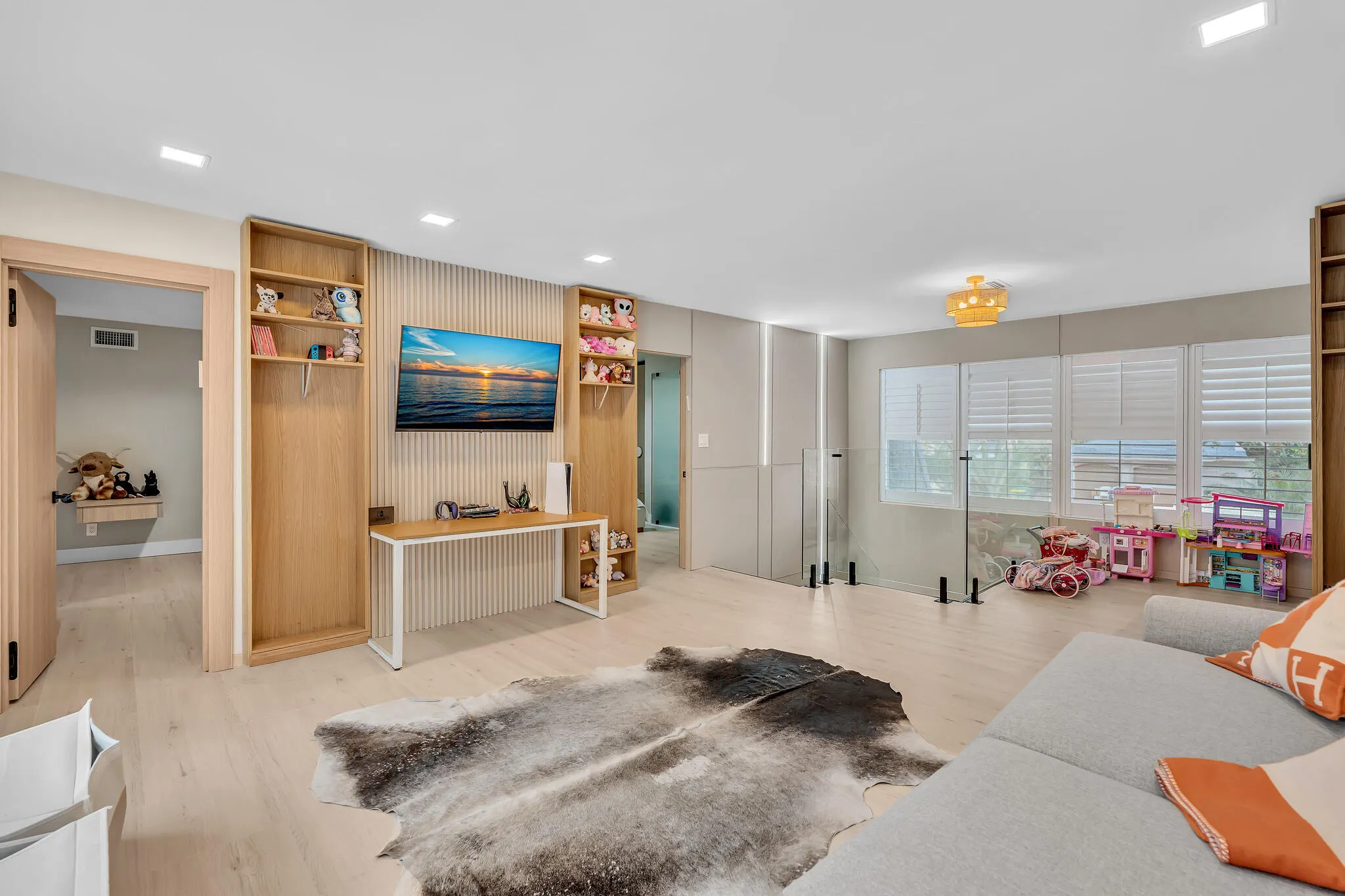 3920 SW 56TH Court