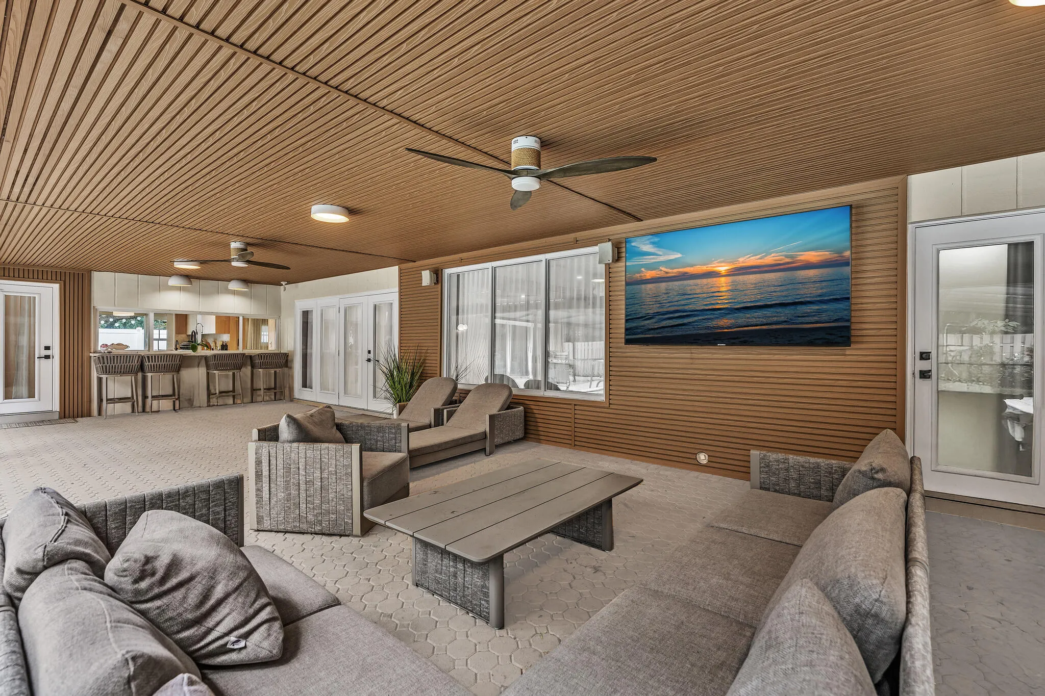 3920 SW 56TH Court