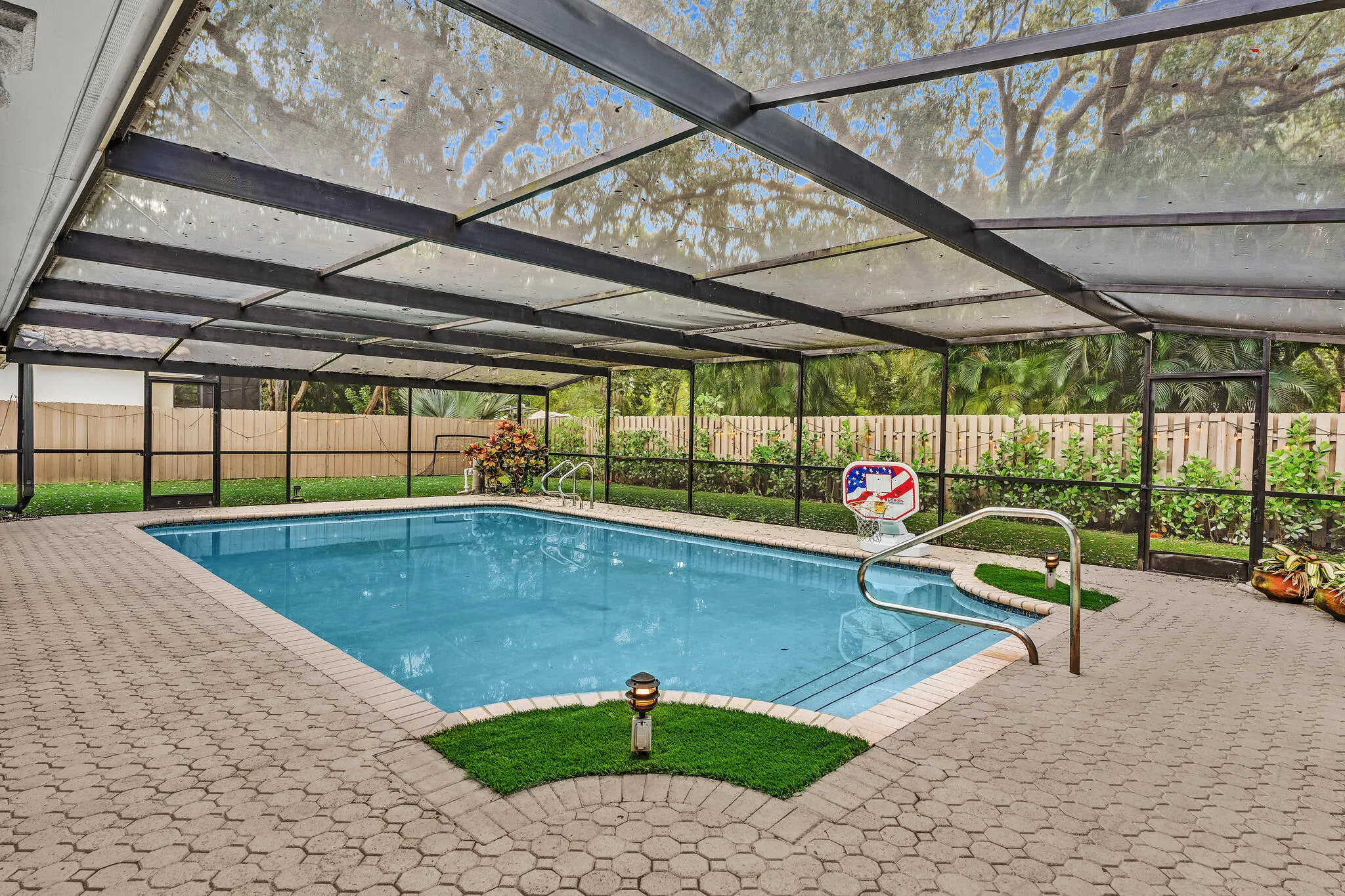 3920 SW 56TH Court