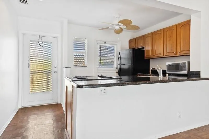 2101 NE 1ST Court #206