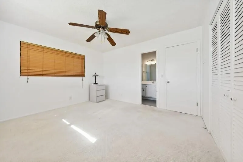2101 NE 1ST Court #206