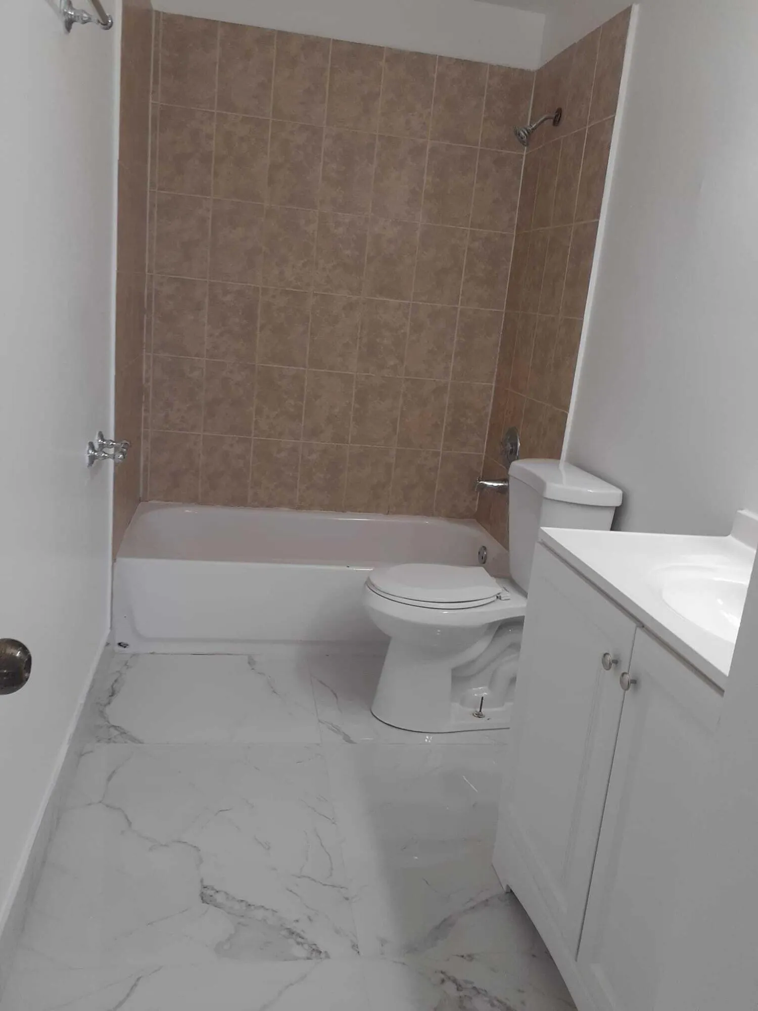 3441 NW 44TH Street #102