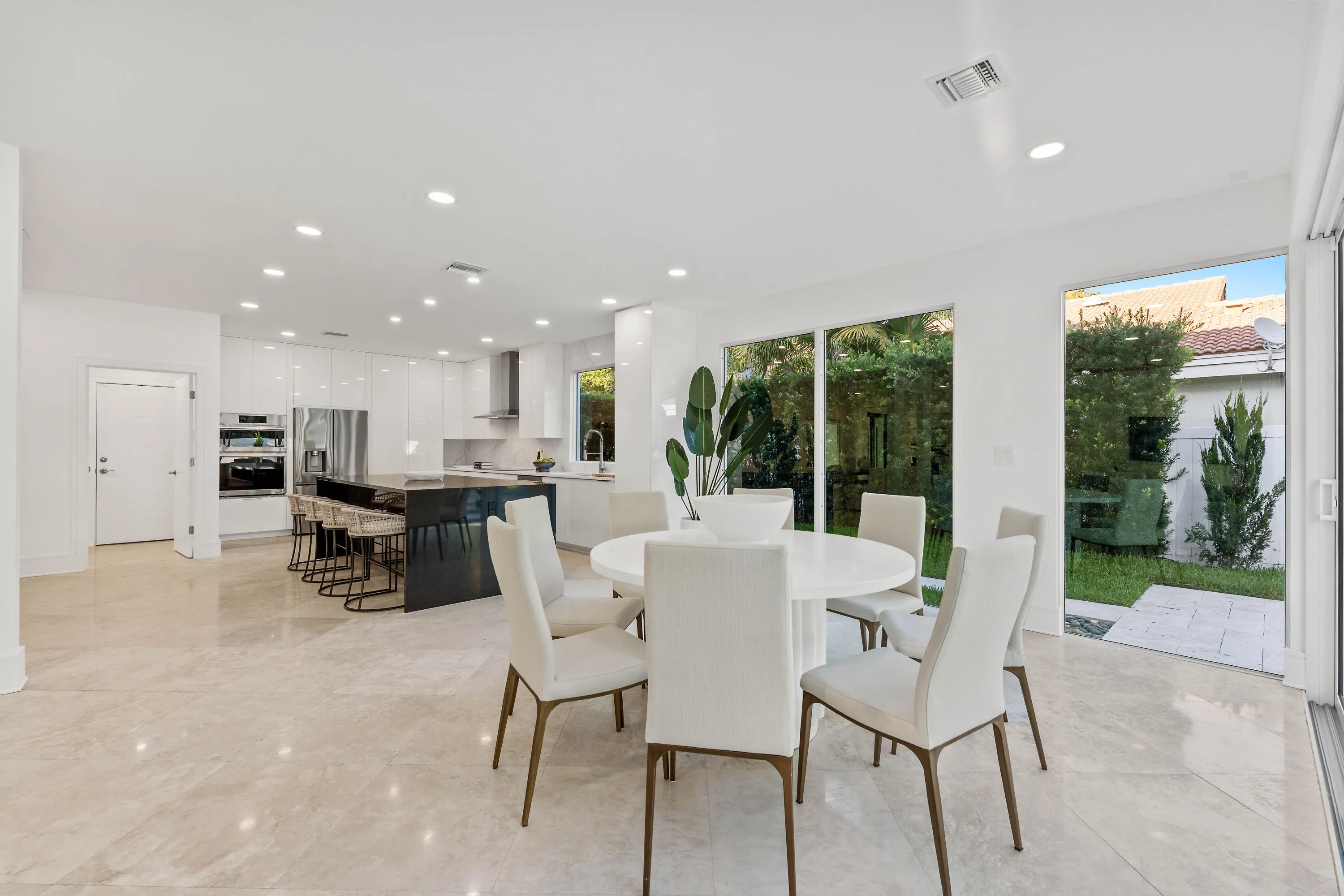 2646 NW 49TH Street
