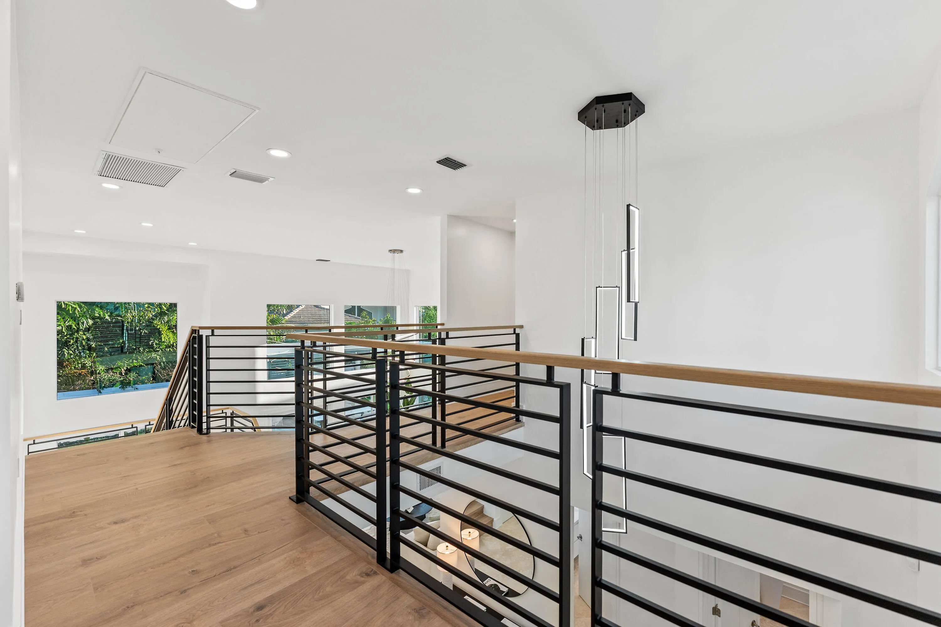 2646 NW 49TH Street