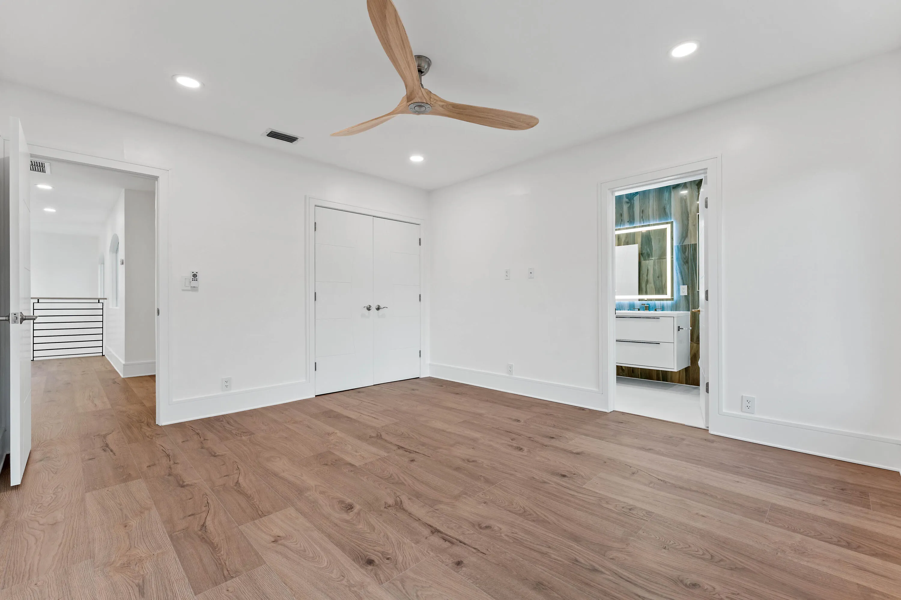 2646 NW 49TH Street