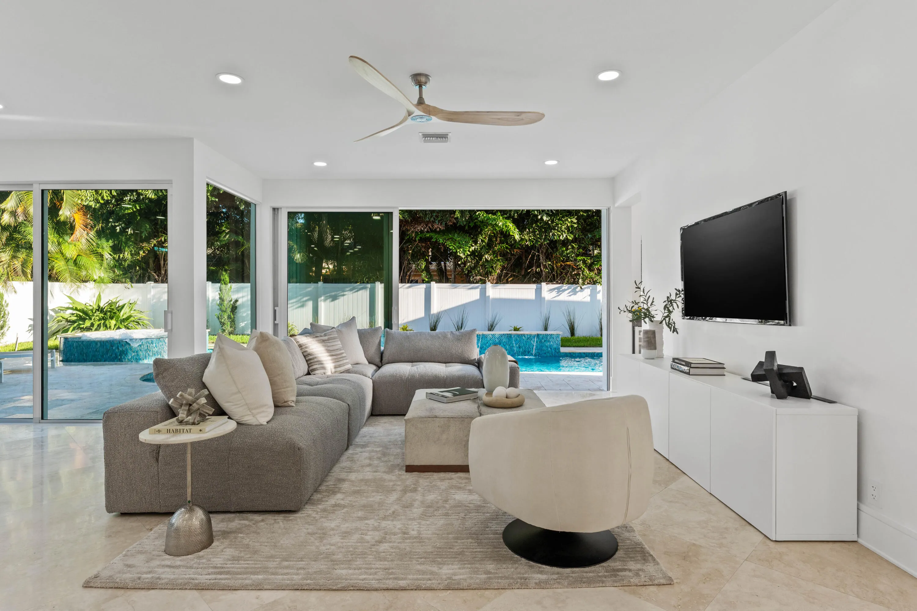2646 NW 49TH Street