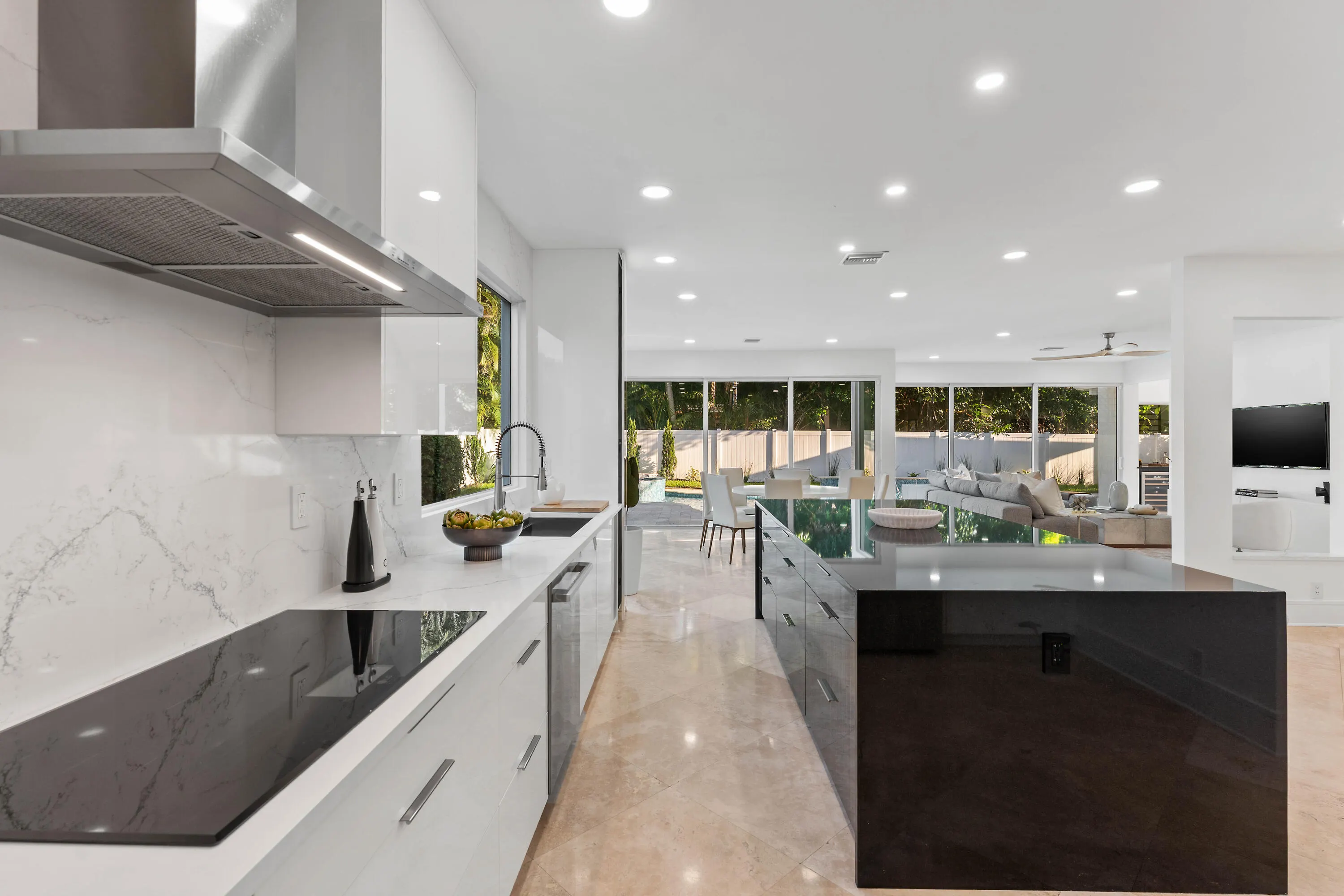 2646 NW 49TH Street