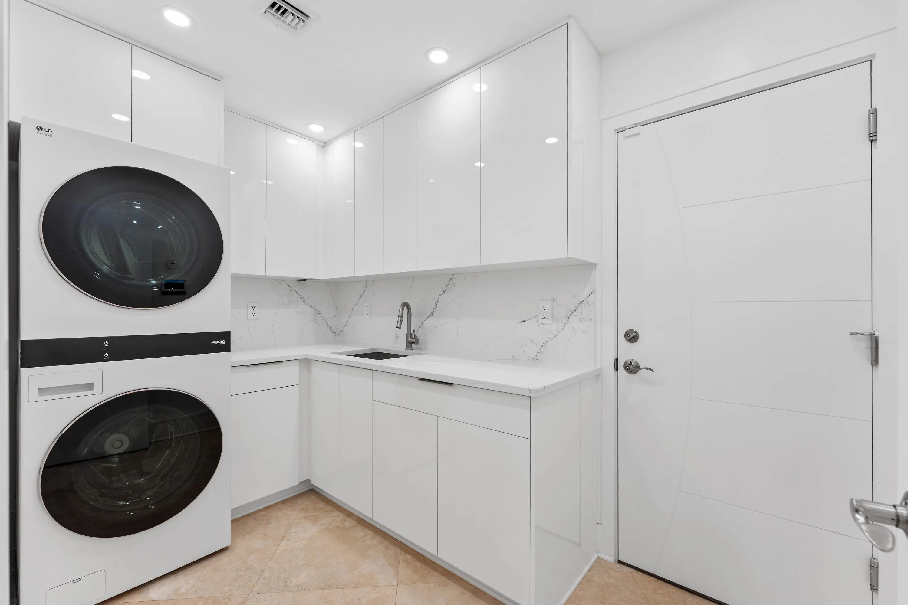2646 NW 49TH Street