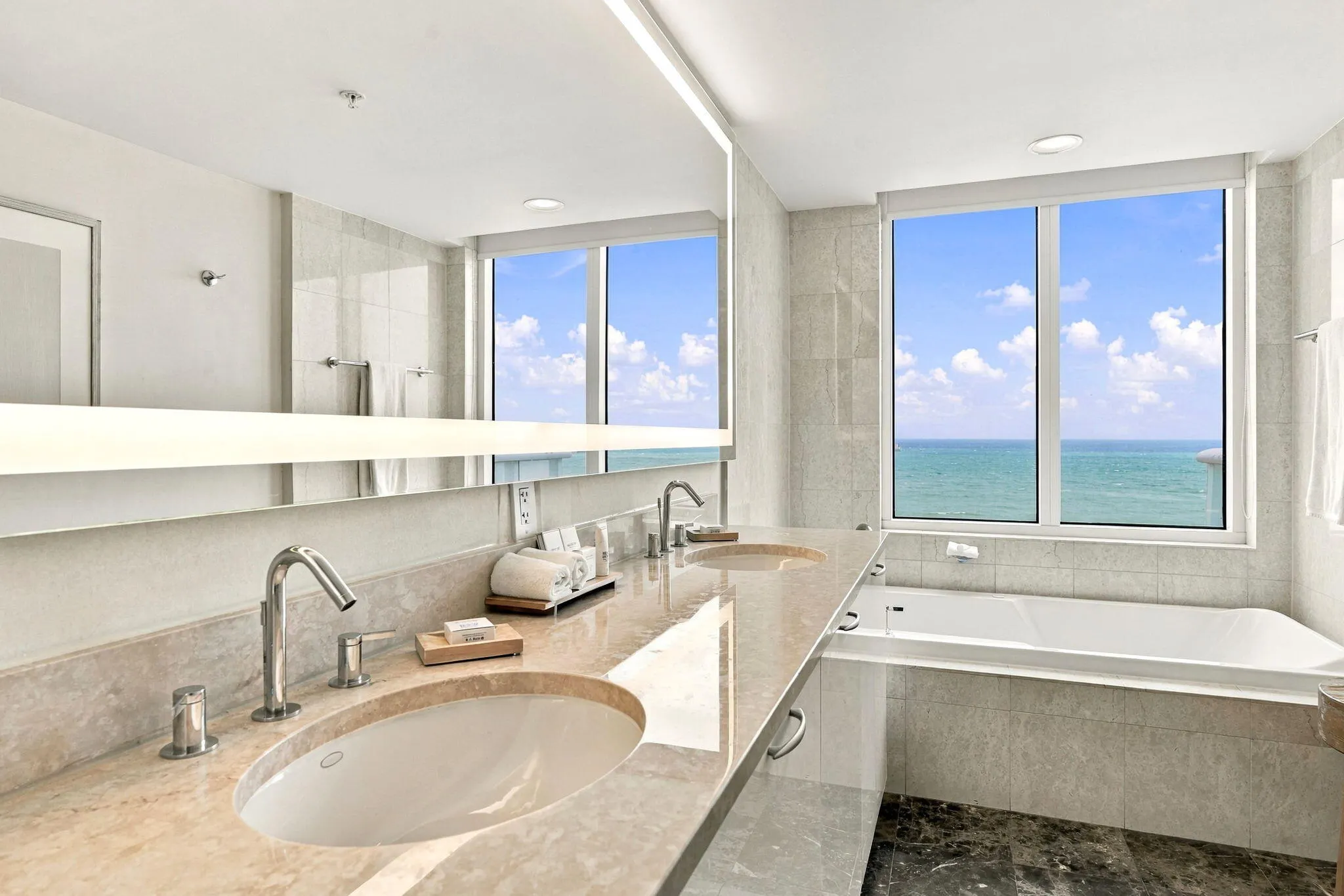 505 N FORT LAUDERDALE BEACH Boulevard #2217