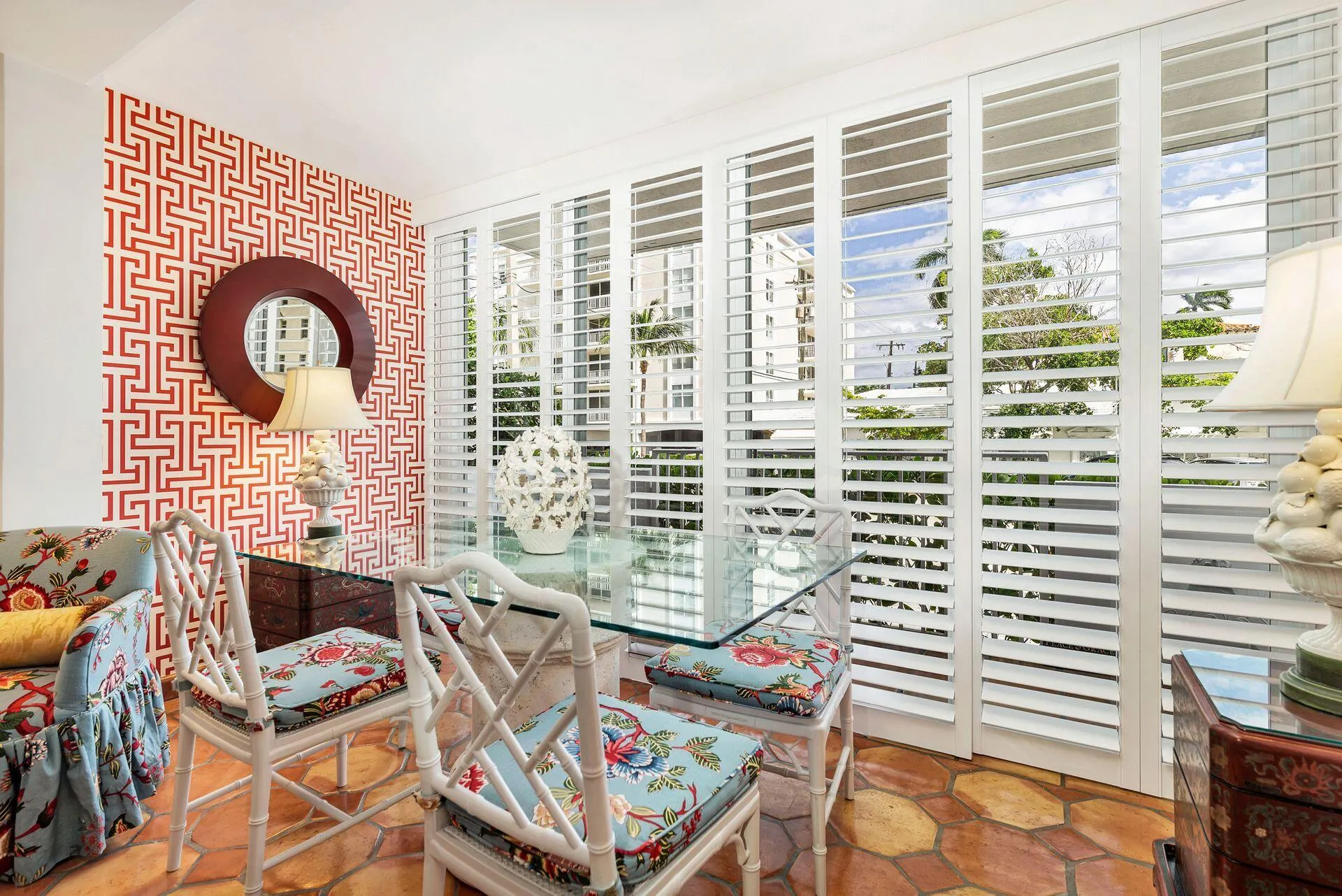 401 PERUVIAN Avenue #1040