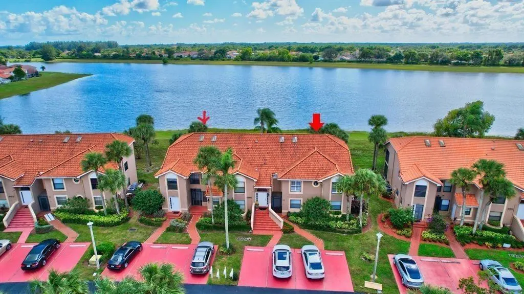 10890 Lakemore Lane #Unit 201