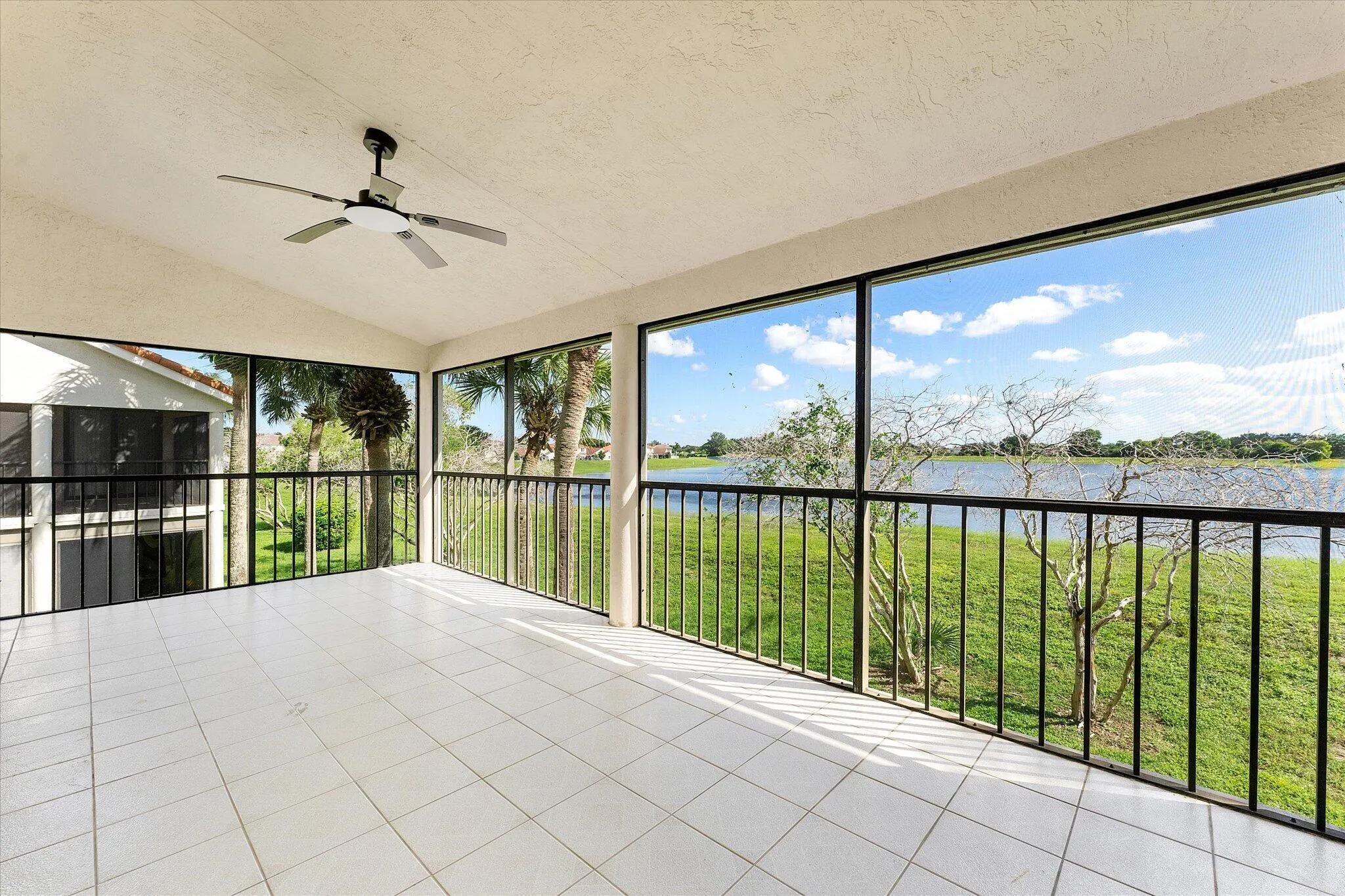 10890 Lakemore Lane #Unit 201