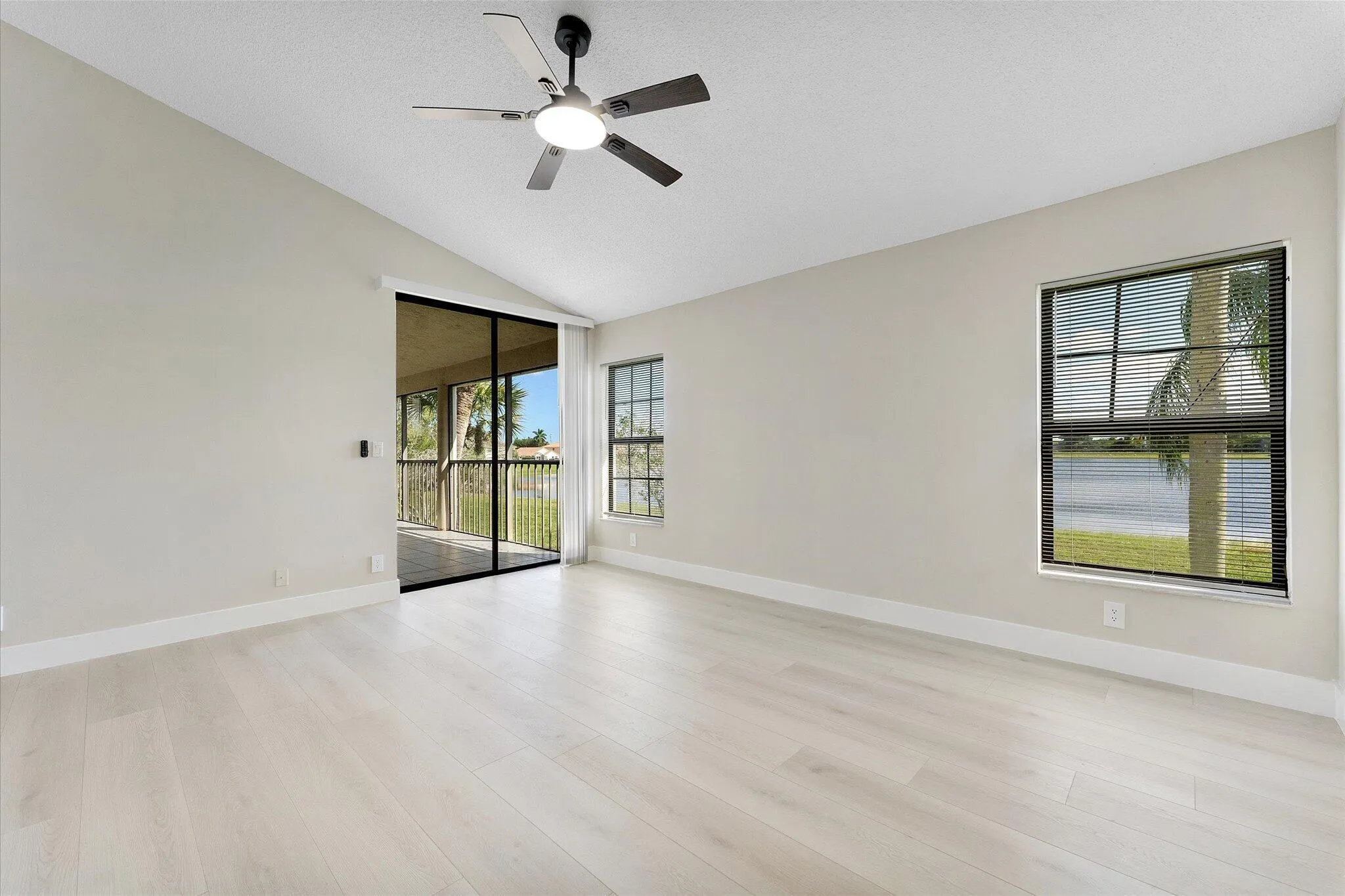 10890 Lakemore Lane #Unit 201