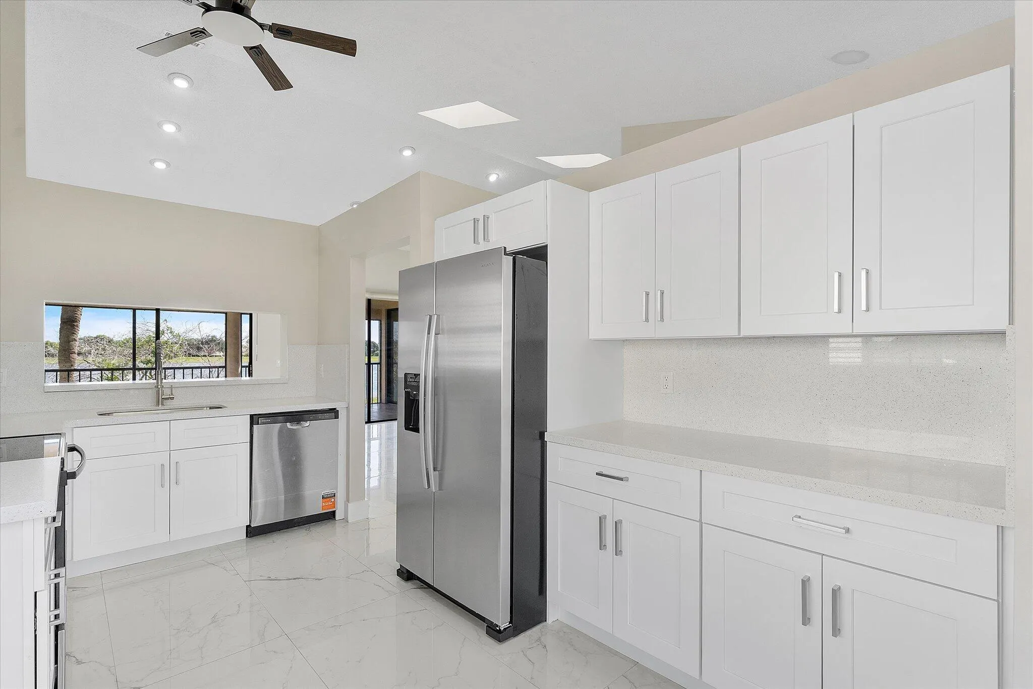 10890 Lakemore Lane #Unit 201