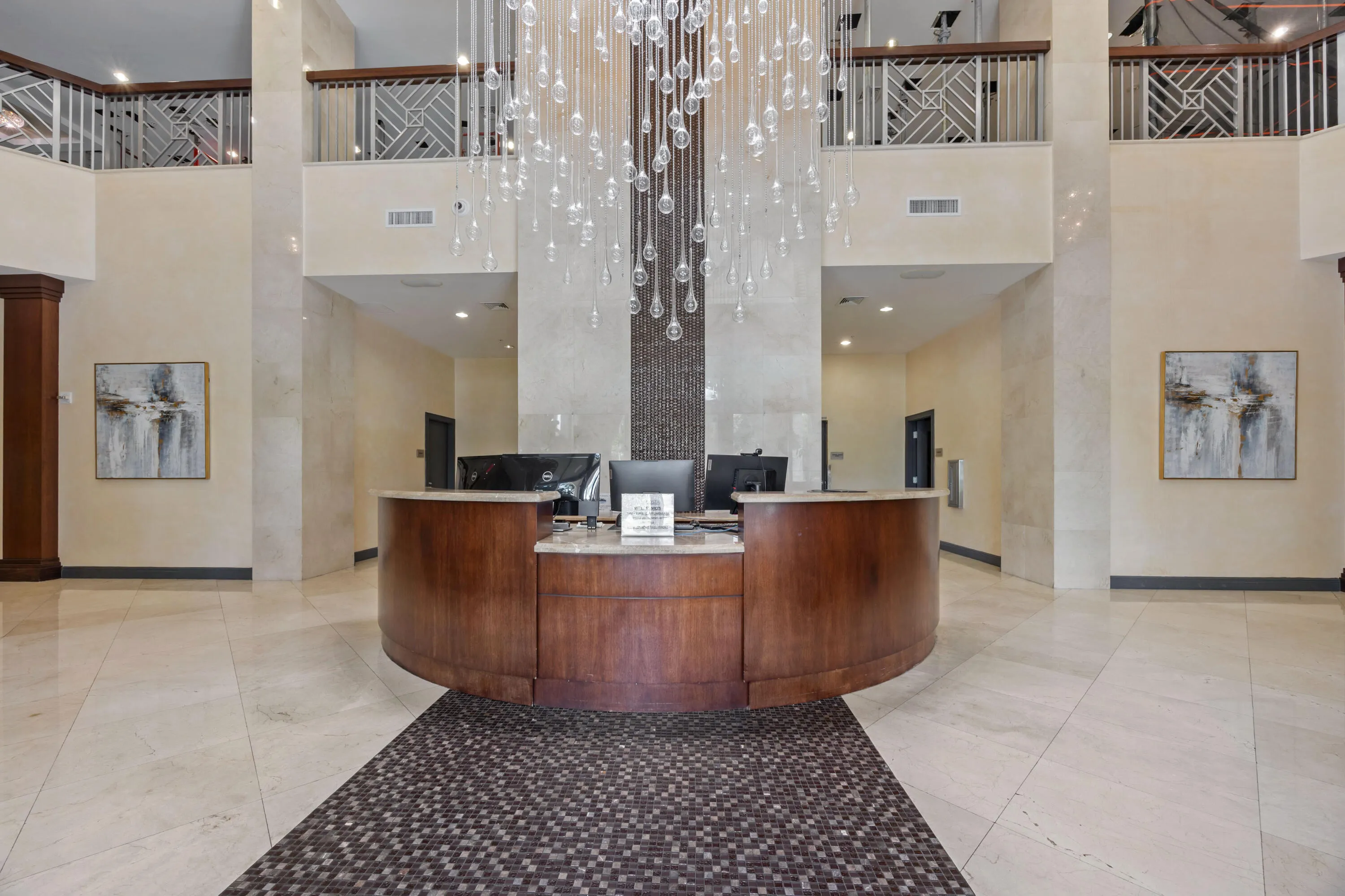 450 N FEDERAL Highway #610