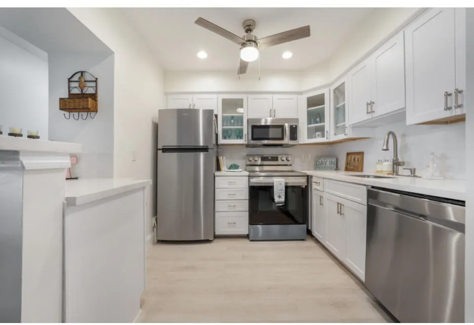 170 Cypress Club Drive #702