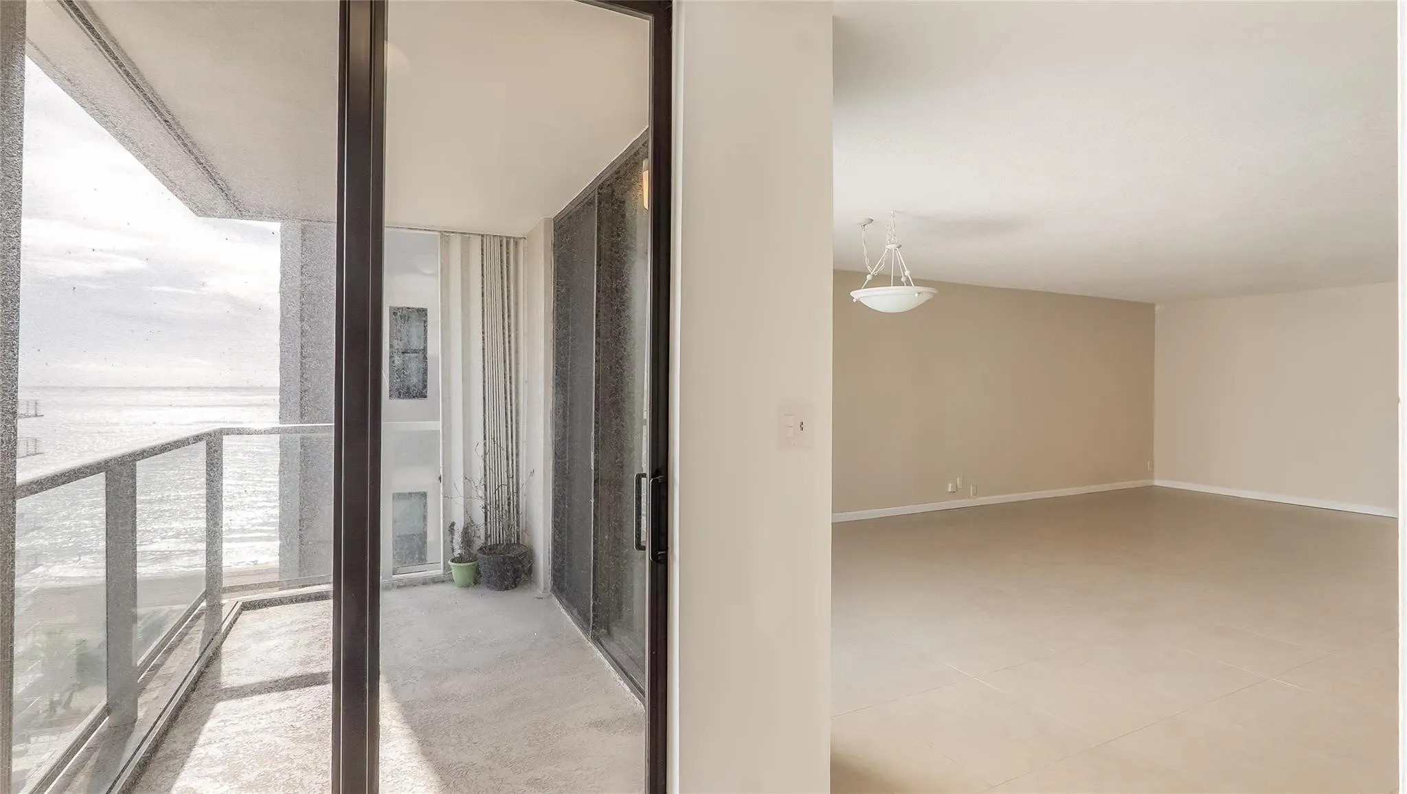 1000 S OCEAN Boulevard S #12L