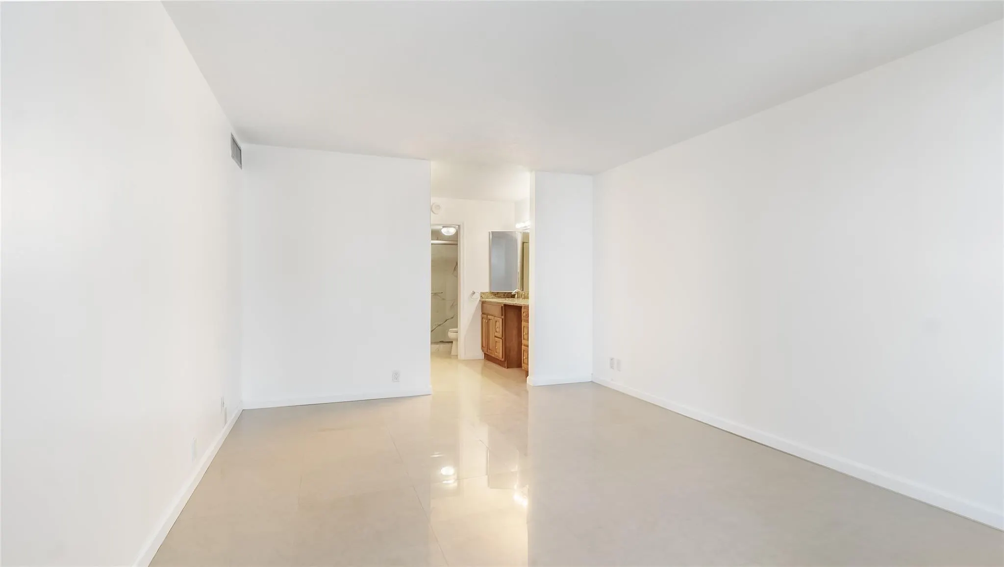 1000 S OCEAN Boulevard S #12L