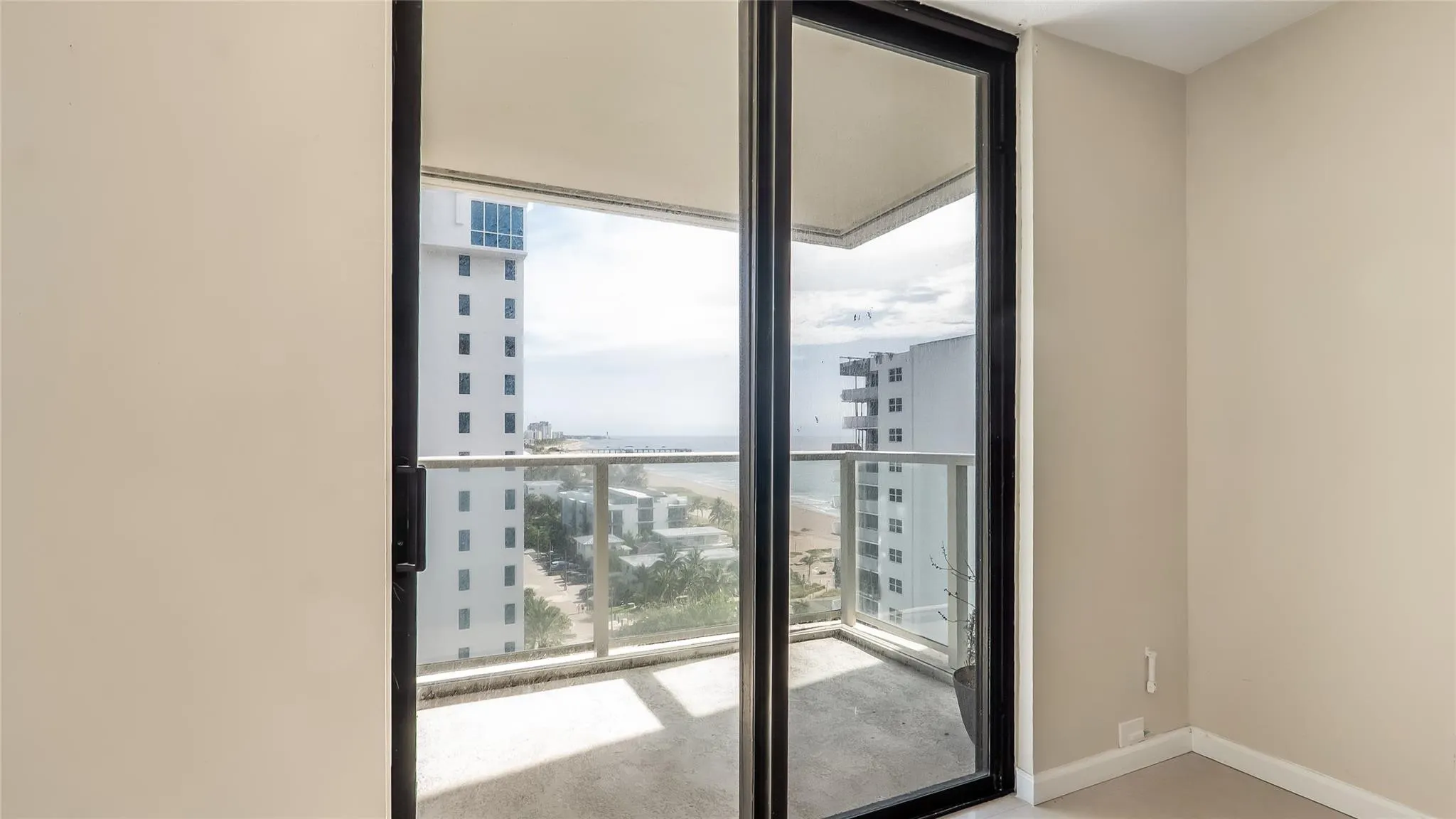 1000 S OCEAN Boulevard S #12L