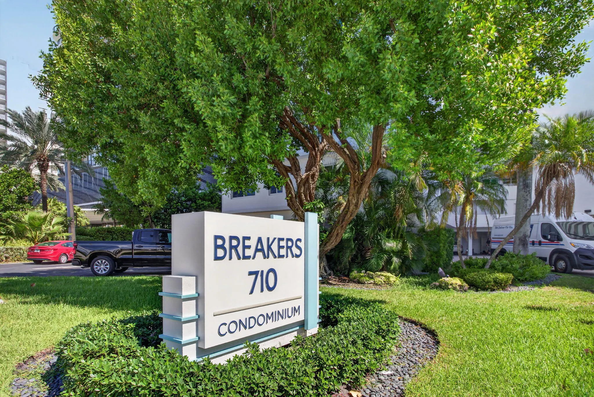 710 N OCEAN Boulevard #506
