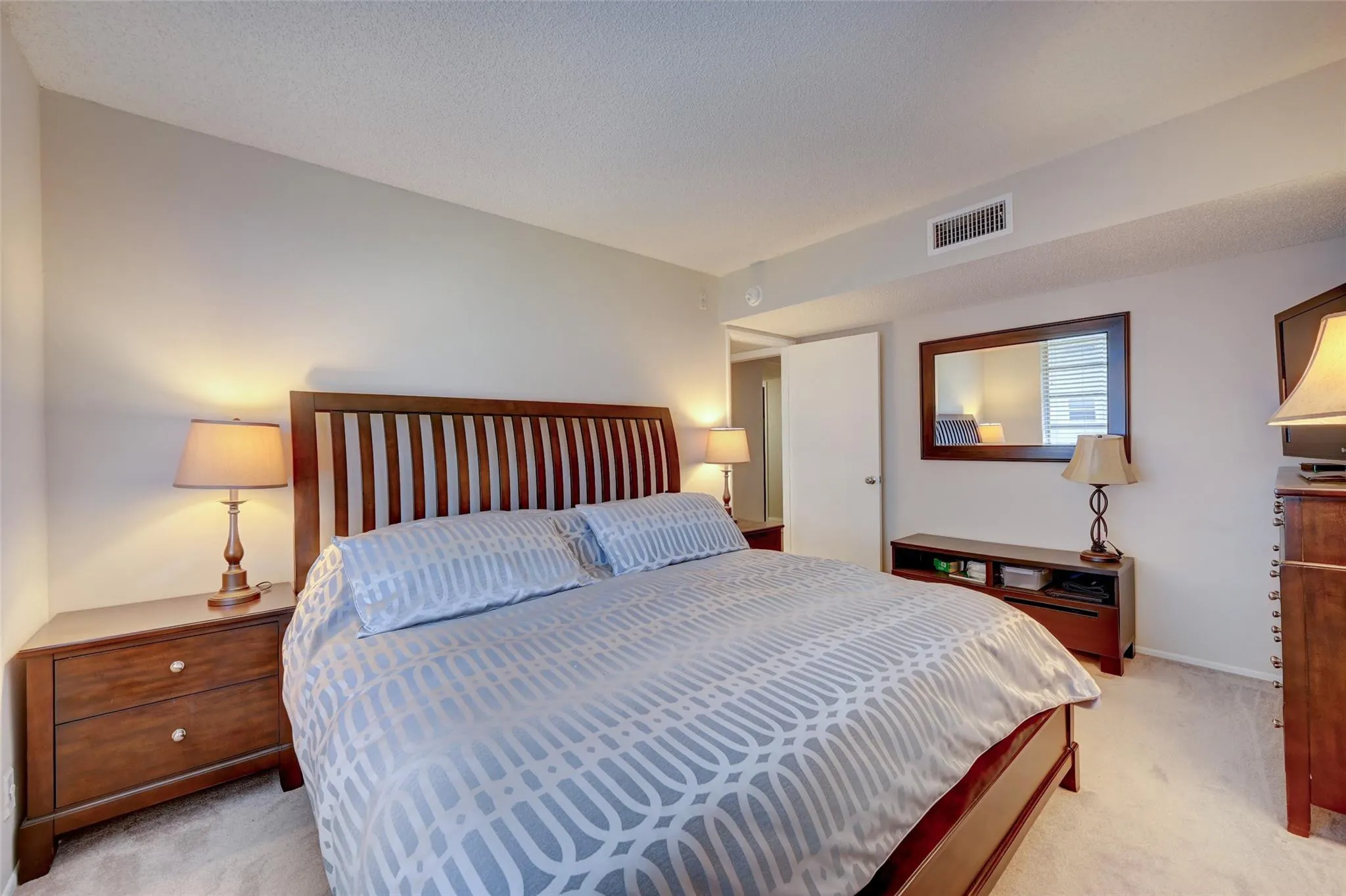 823 CYPRESS Boulevard #201
